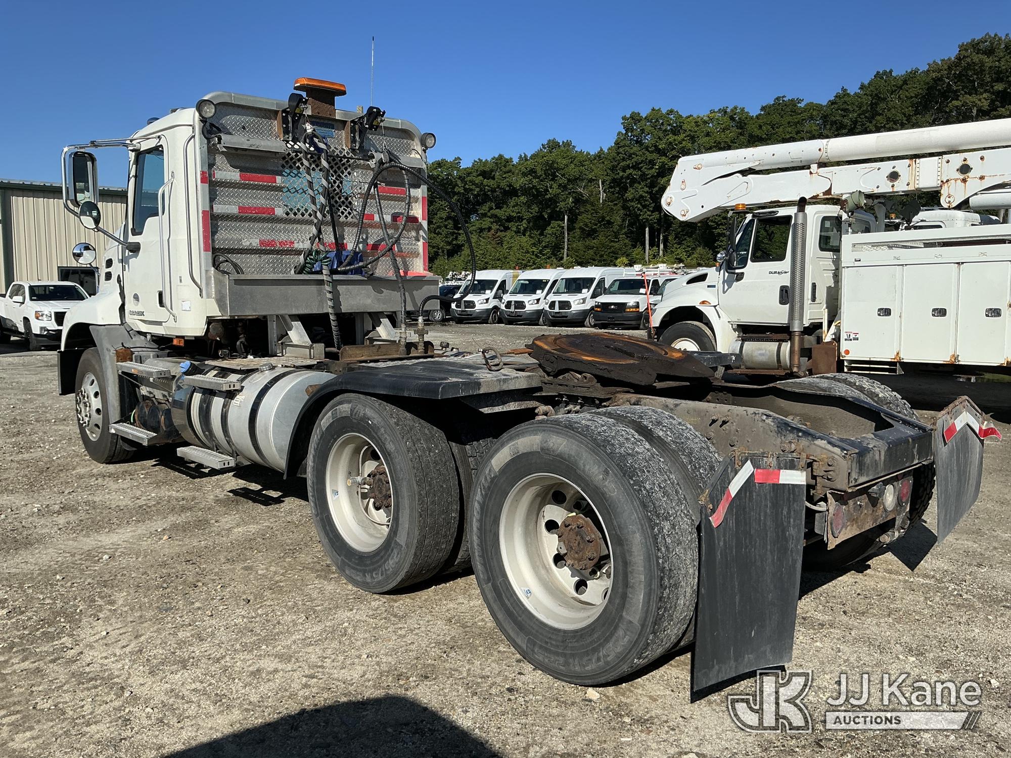 2019 Mack CXU613
