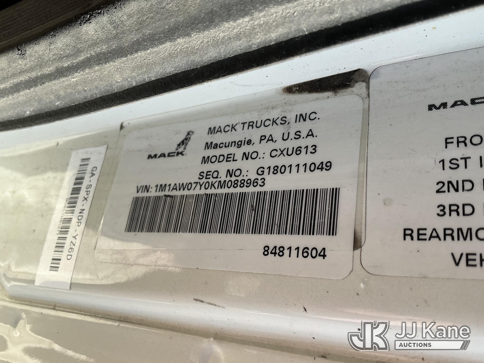 2019 Mack CXU613