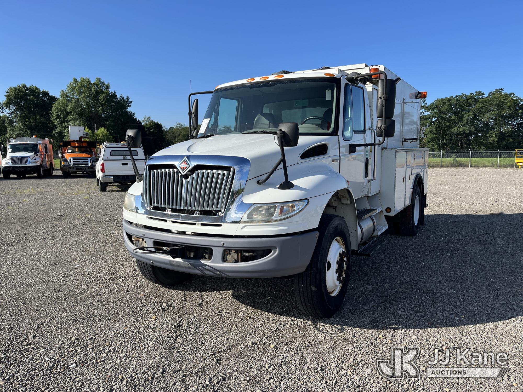 Photo of 2011 International 4400