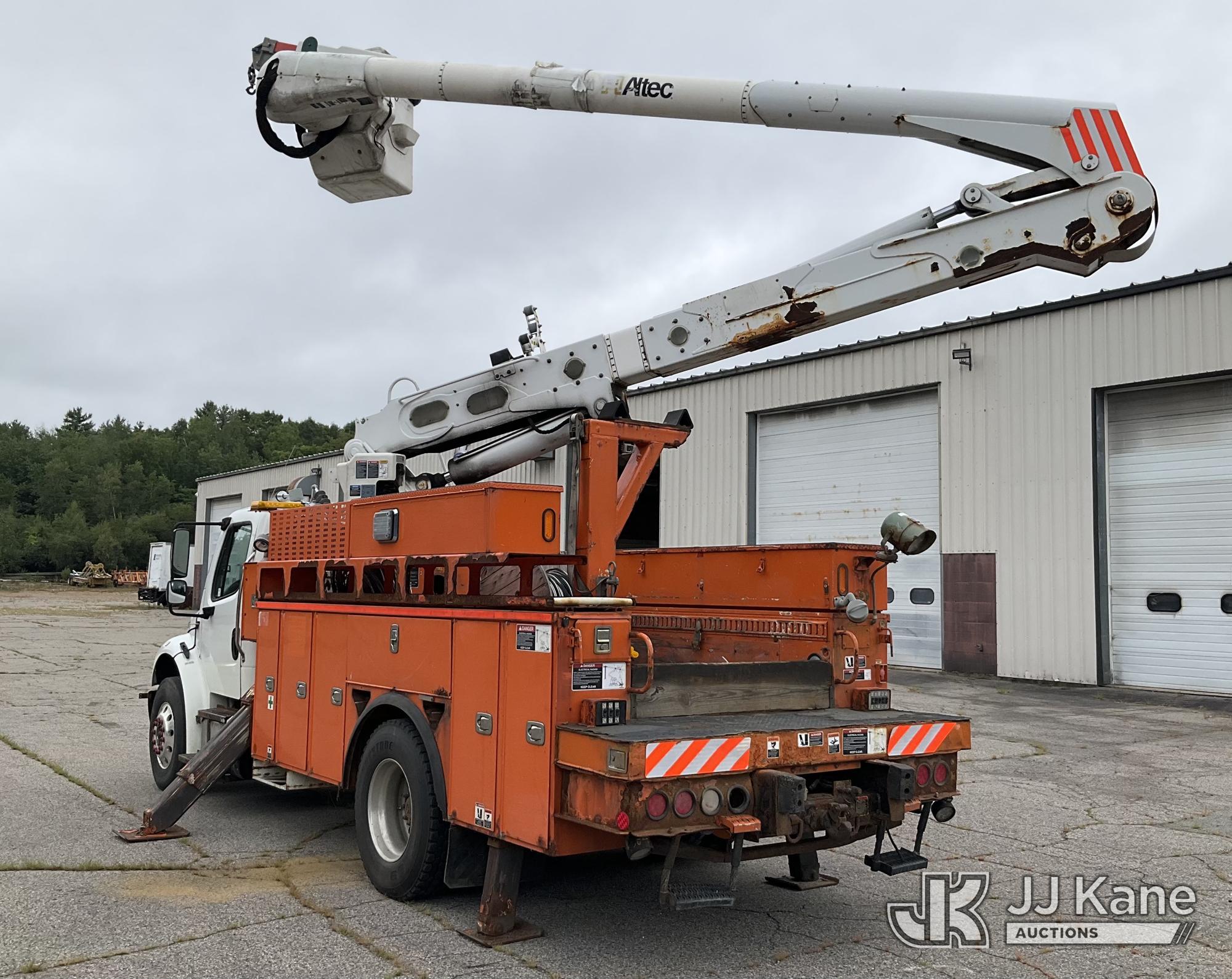 2015 Freightliner M2 106