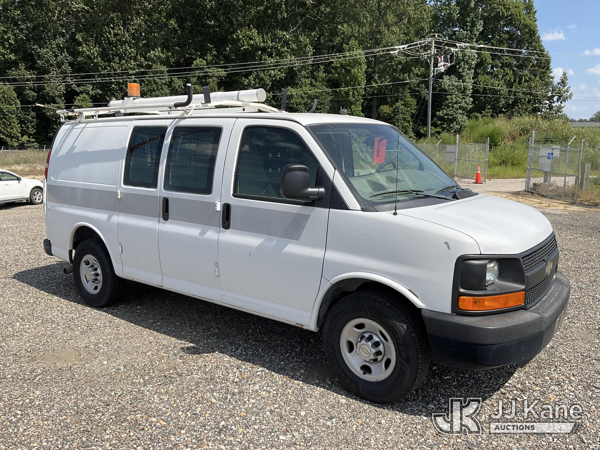 2011 Chevrolet EXPRESS 2500