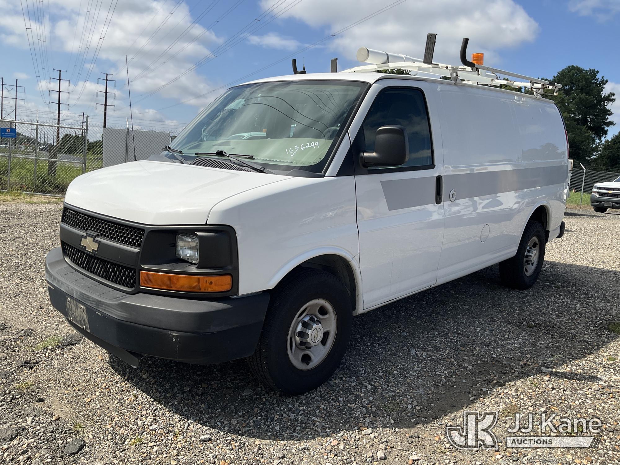 Photo of 2011 Chevrolet Express G2500