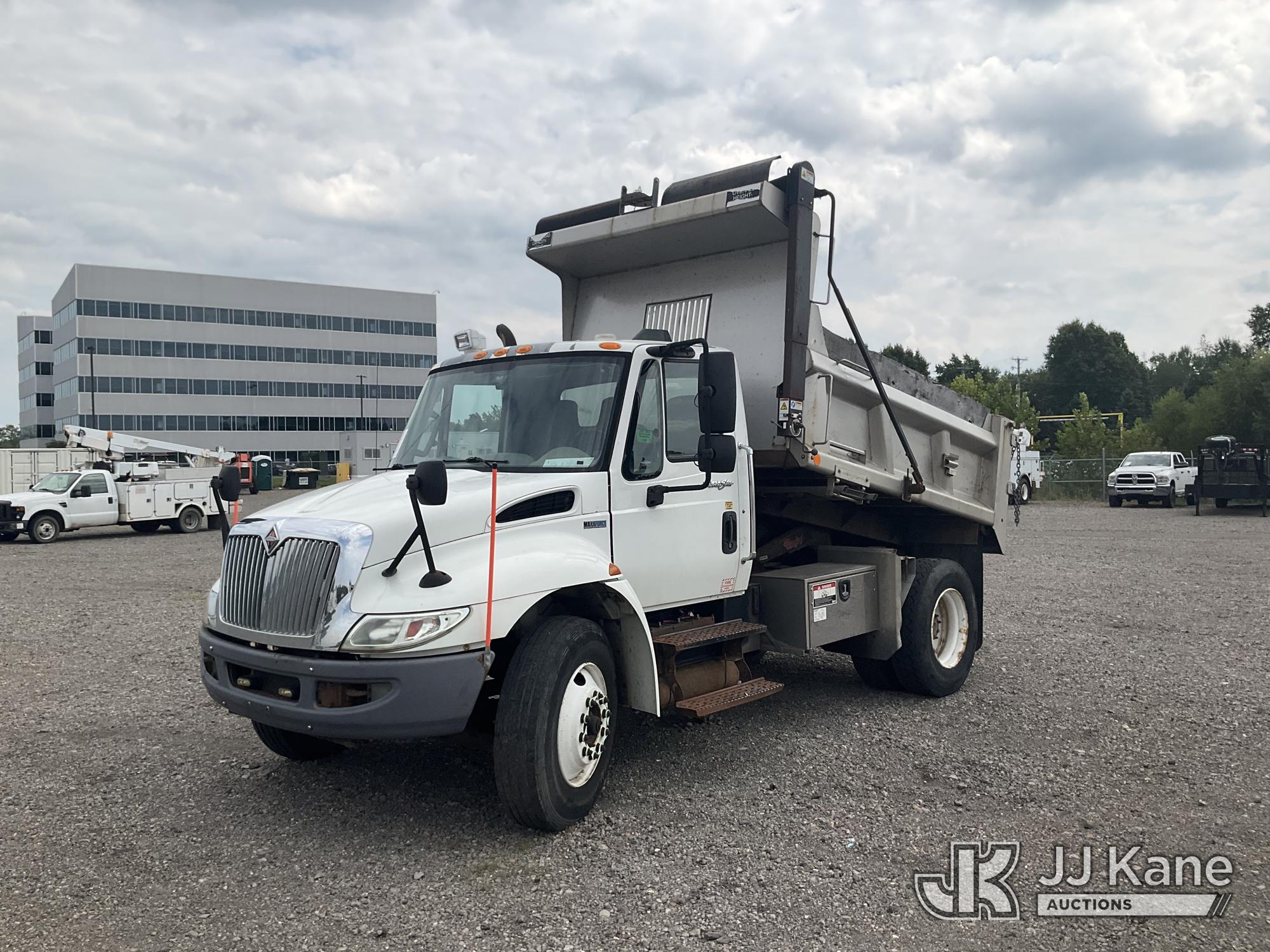 Photo of 2012 International 4300
