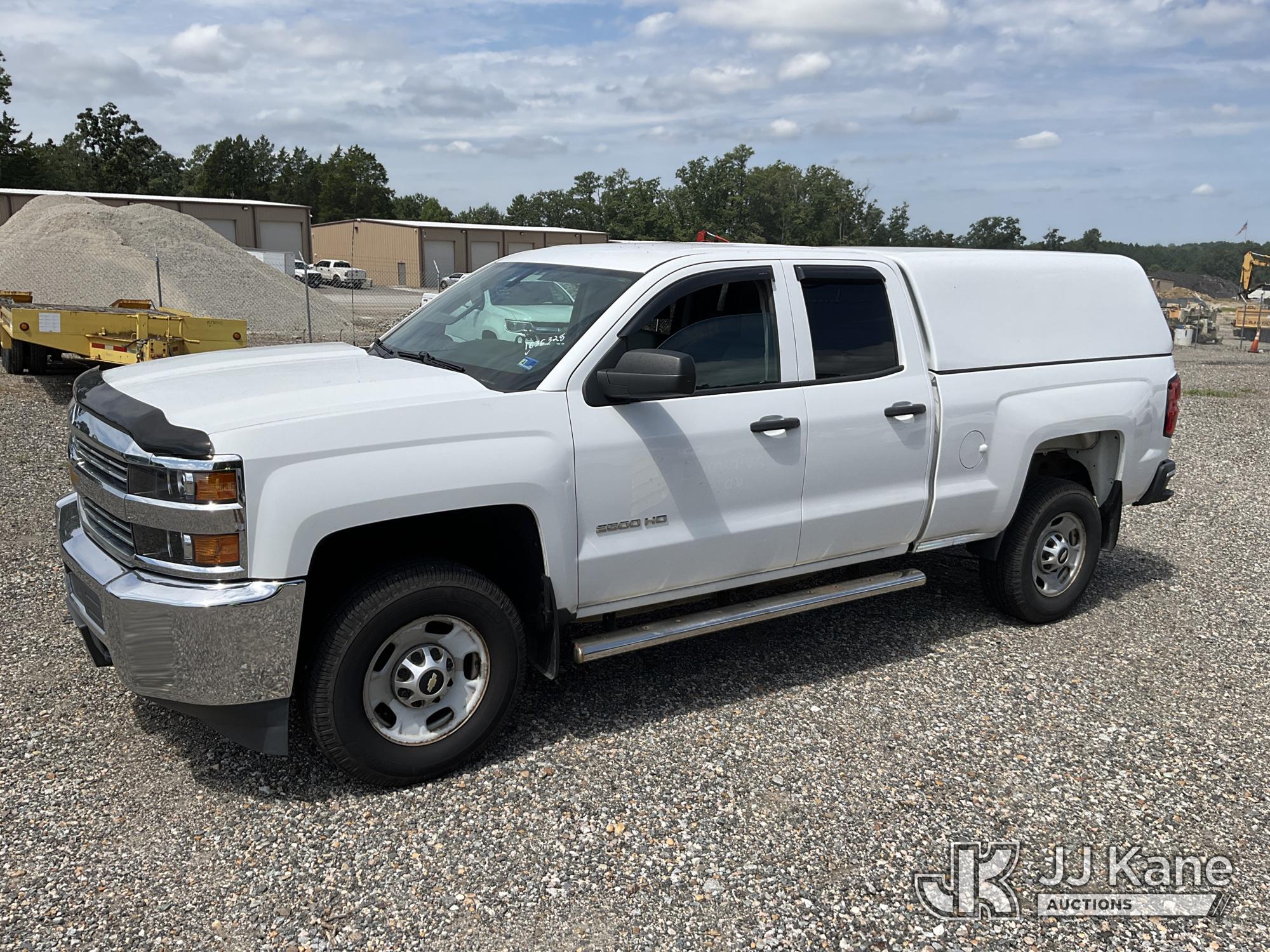 Photo of 2015 Chevrolet Silverado 2500HD 4x4