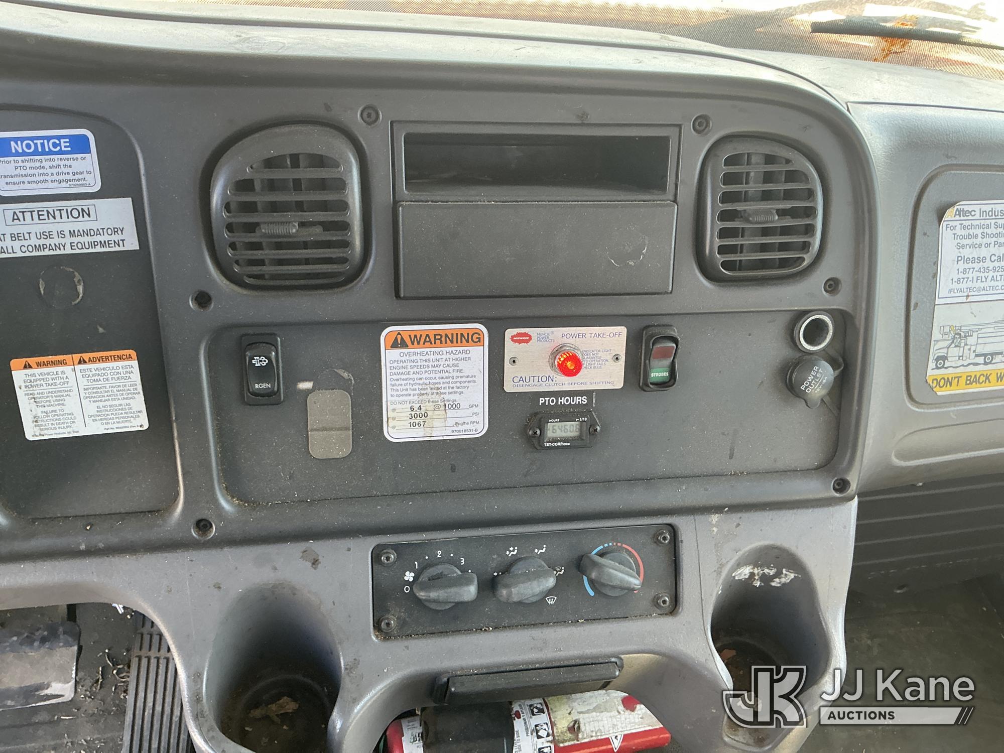 2016 Freightliner M2106