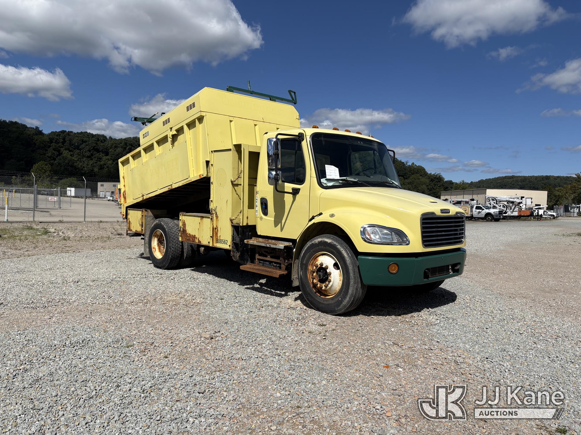 2016 Freightliner M2 106