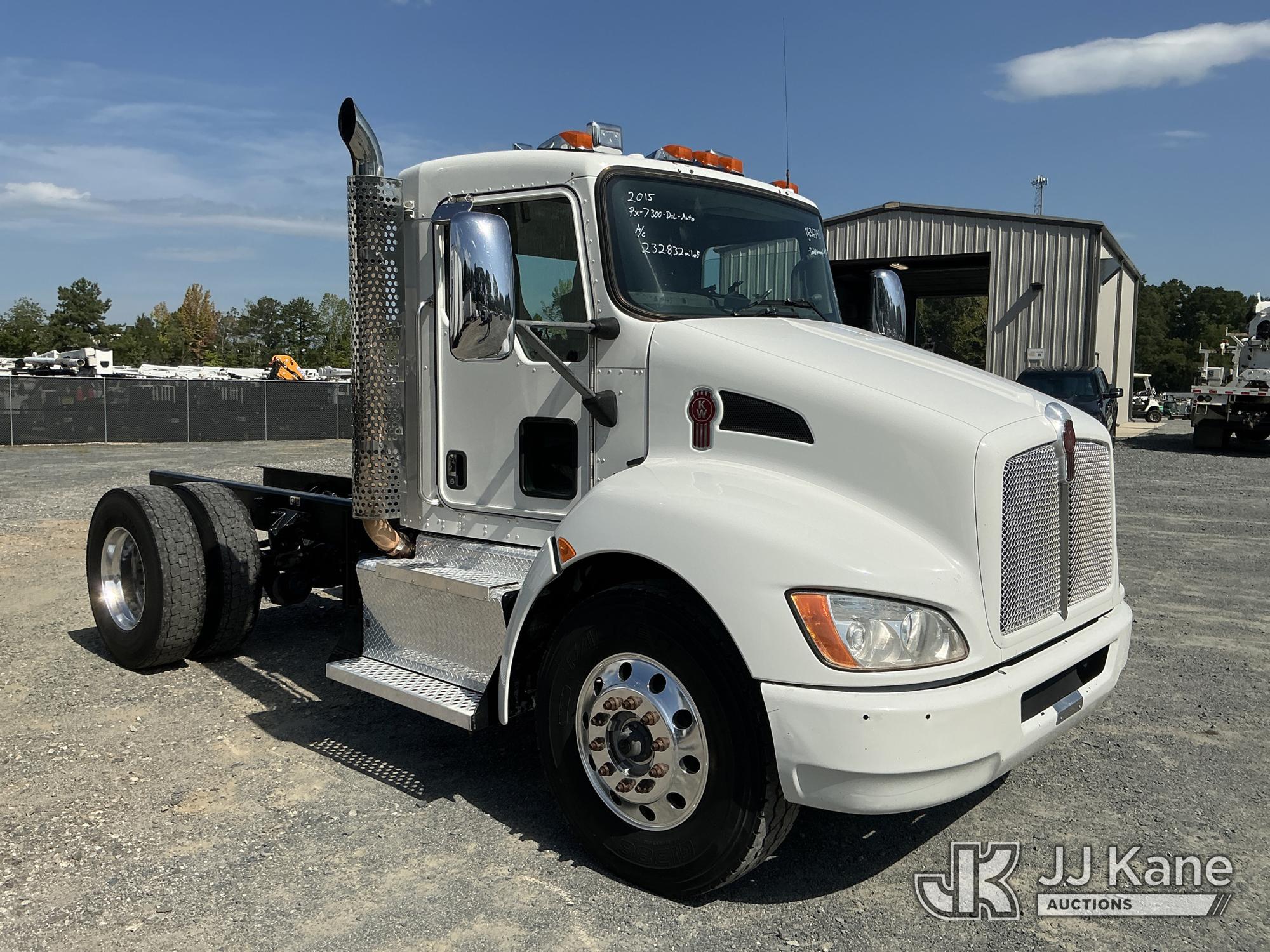 2015 Kenworth T270