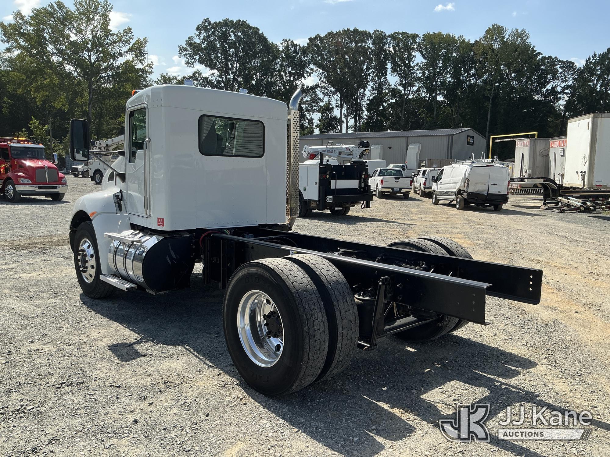 2015 Kenworth T270