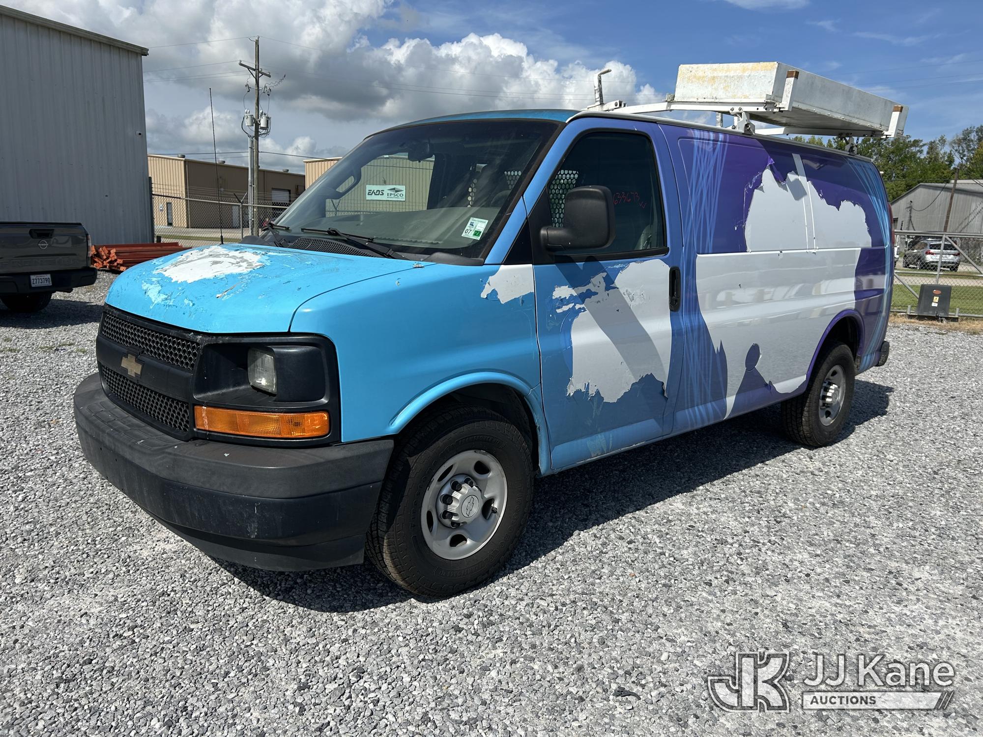 2017 Chevrolet Express G2500 Cargo Van