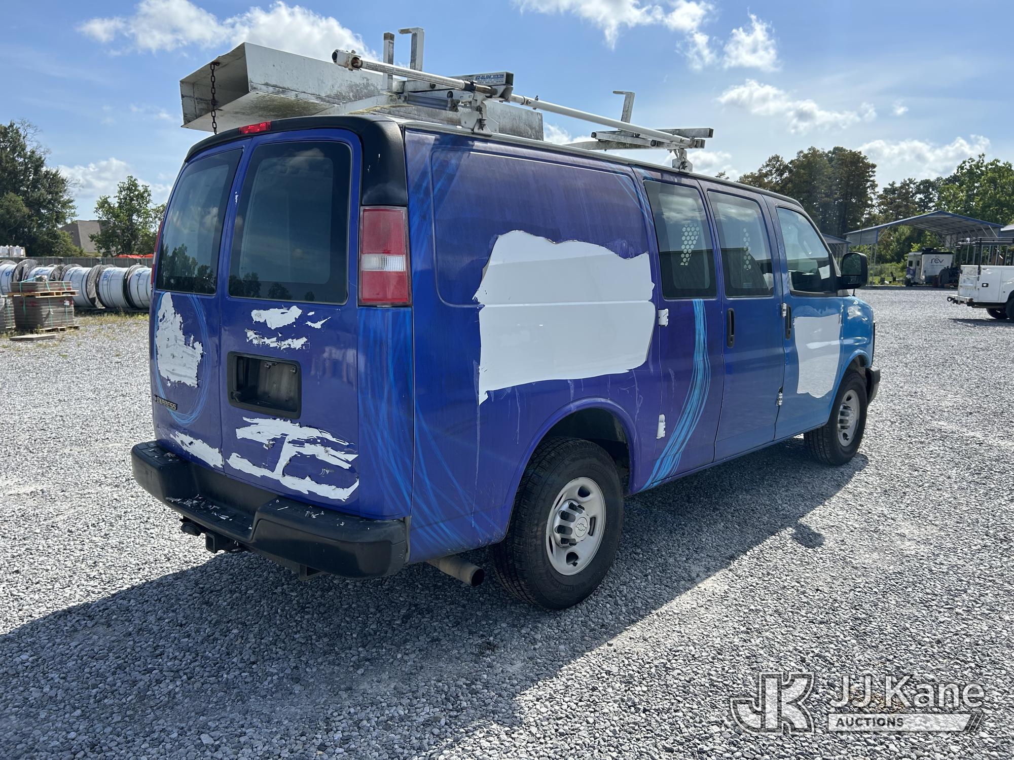 2017 Chevrolet EXPRESS G2500