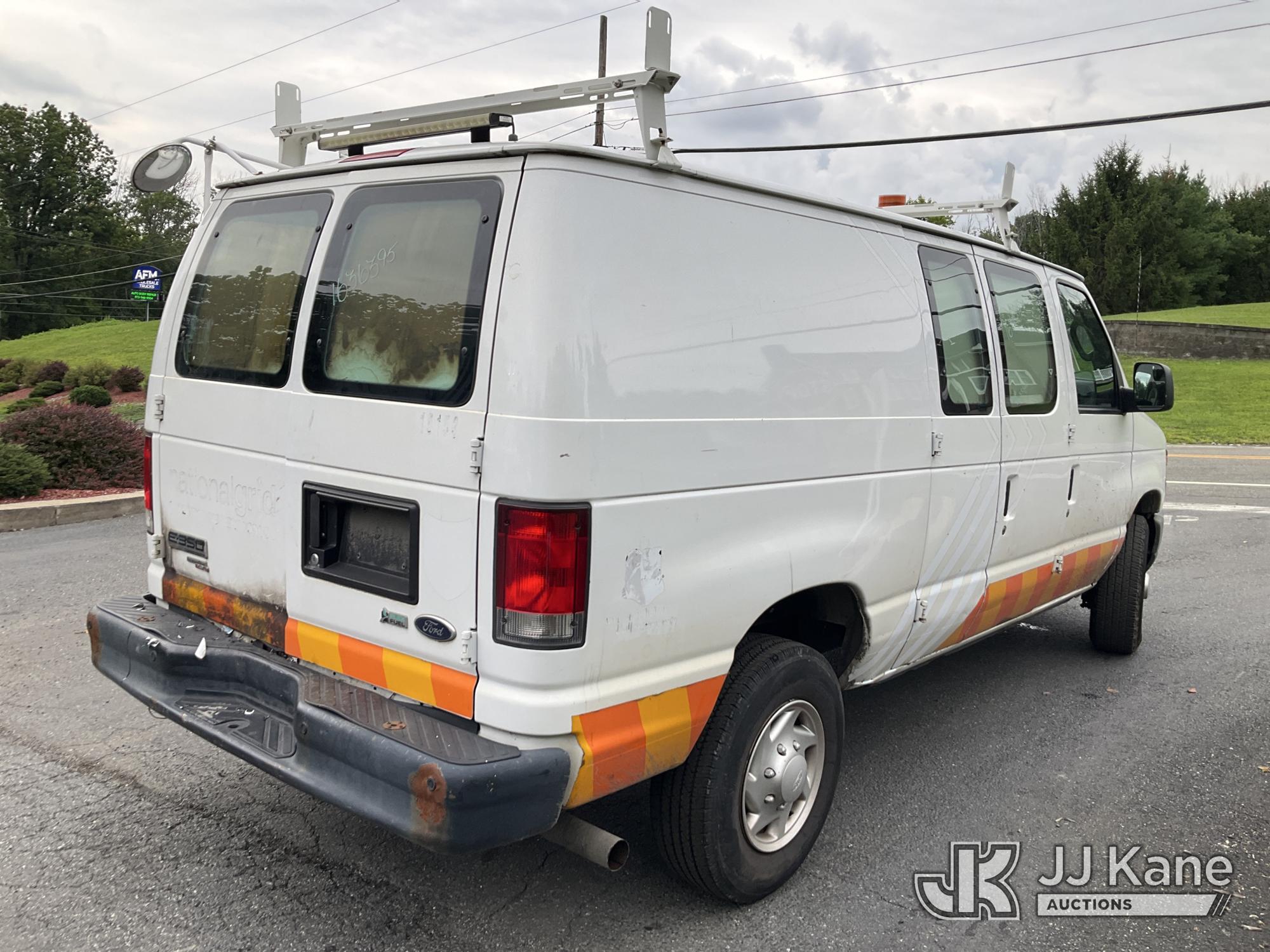 2014 Ford E350
