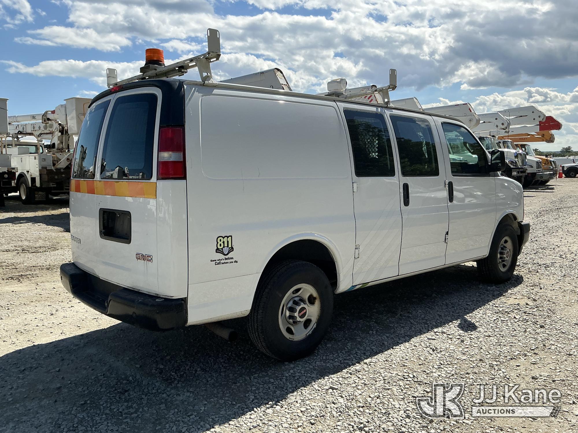 2017 GMC SAVANA G2500