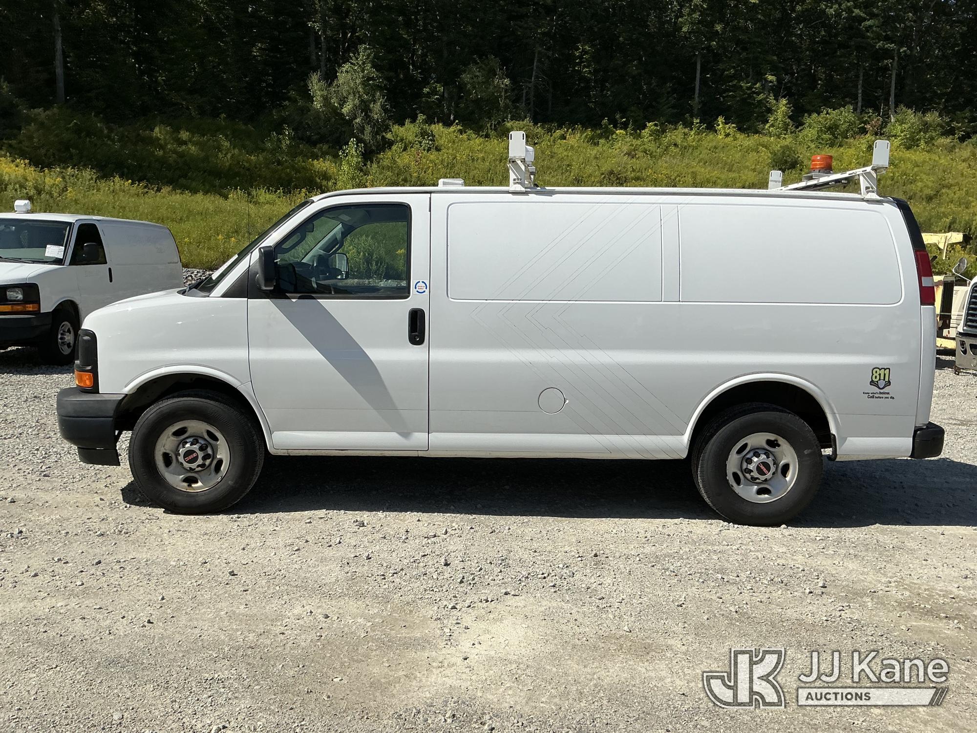 2017 GMC SAVANA G2500