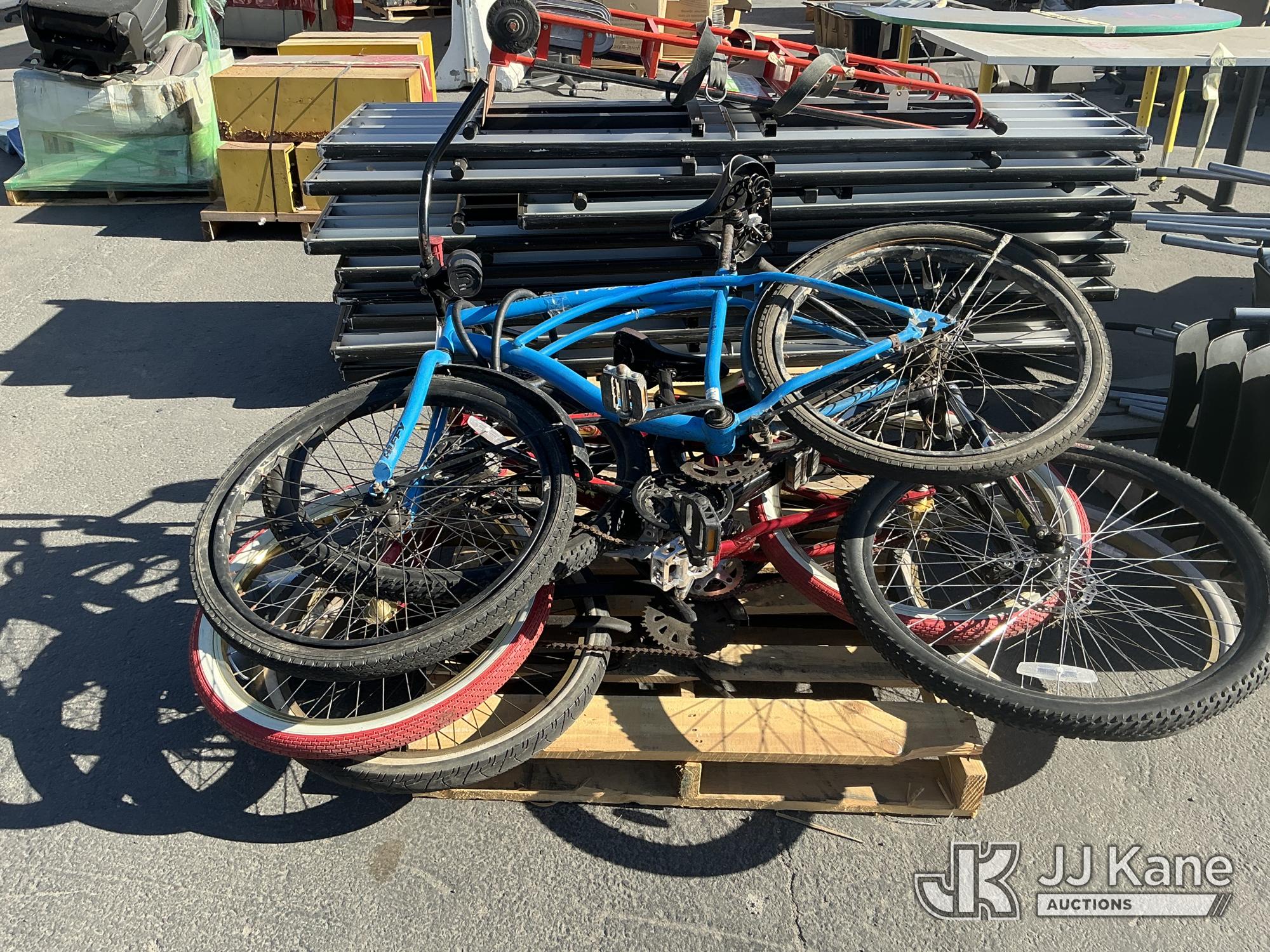 (1 Pallet) Bicycles (Used) NOTE: This unit is being sold AS IS/WHERE IS via Timed Auction and is located in Jurupa Valley