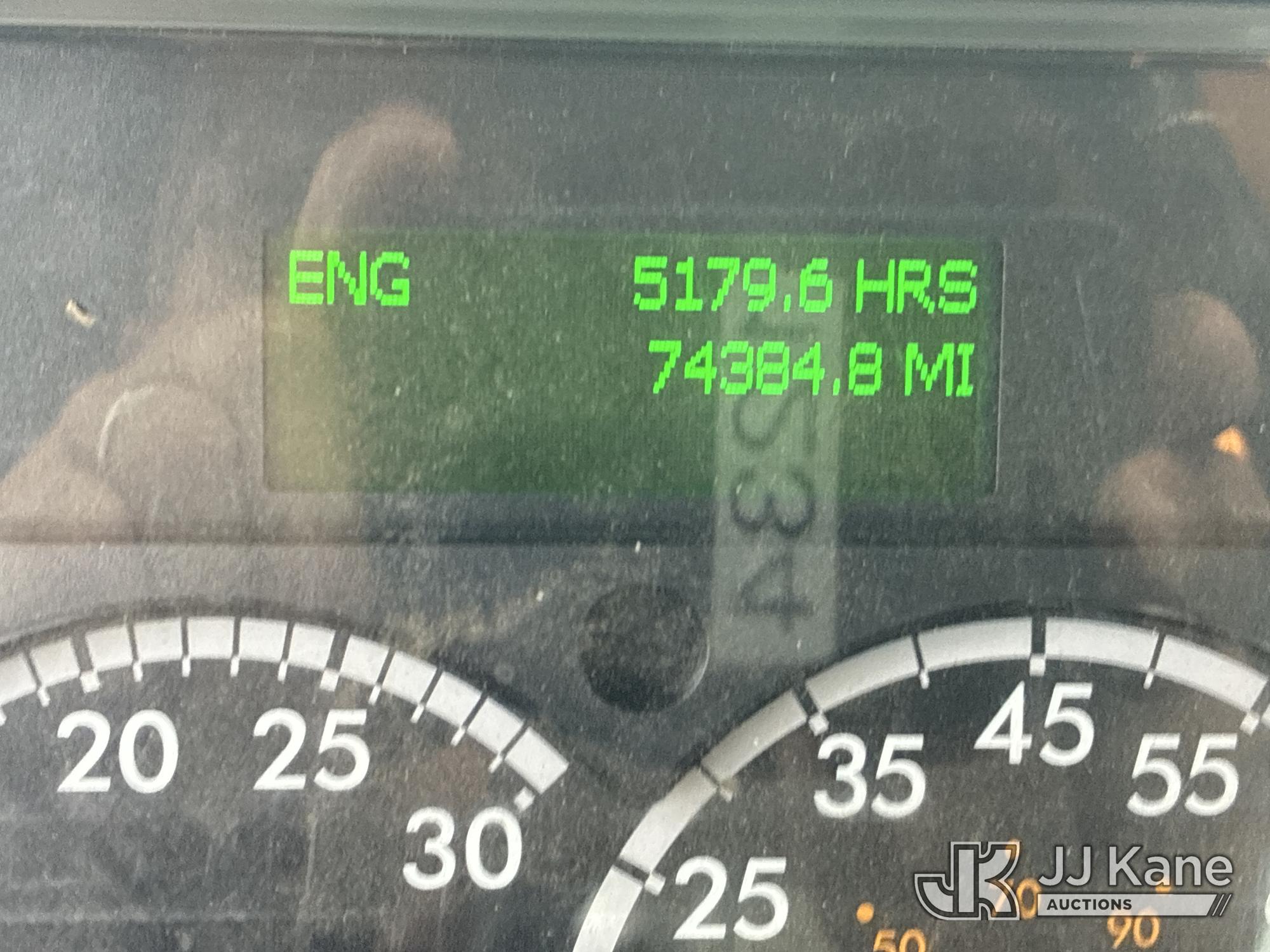 2019 Freightliner M2-106