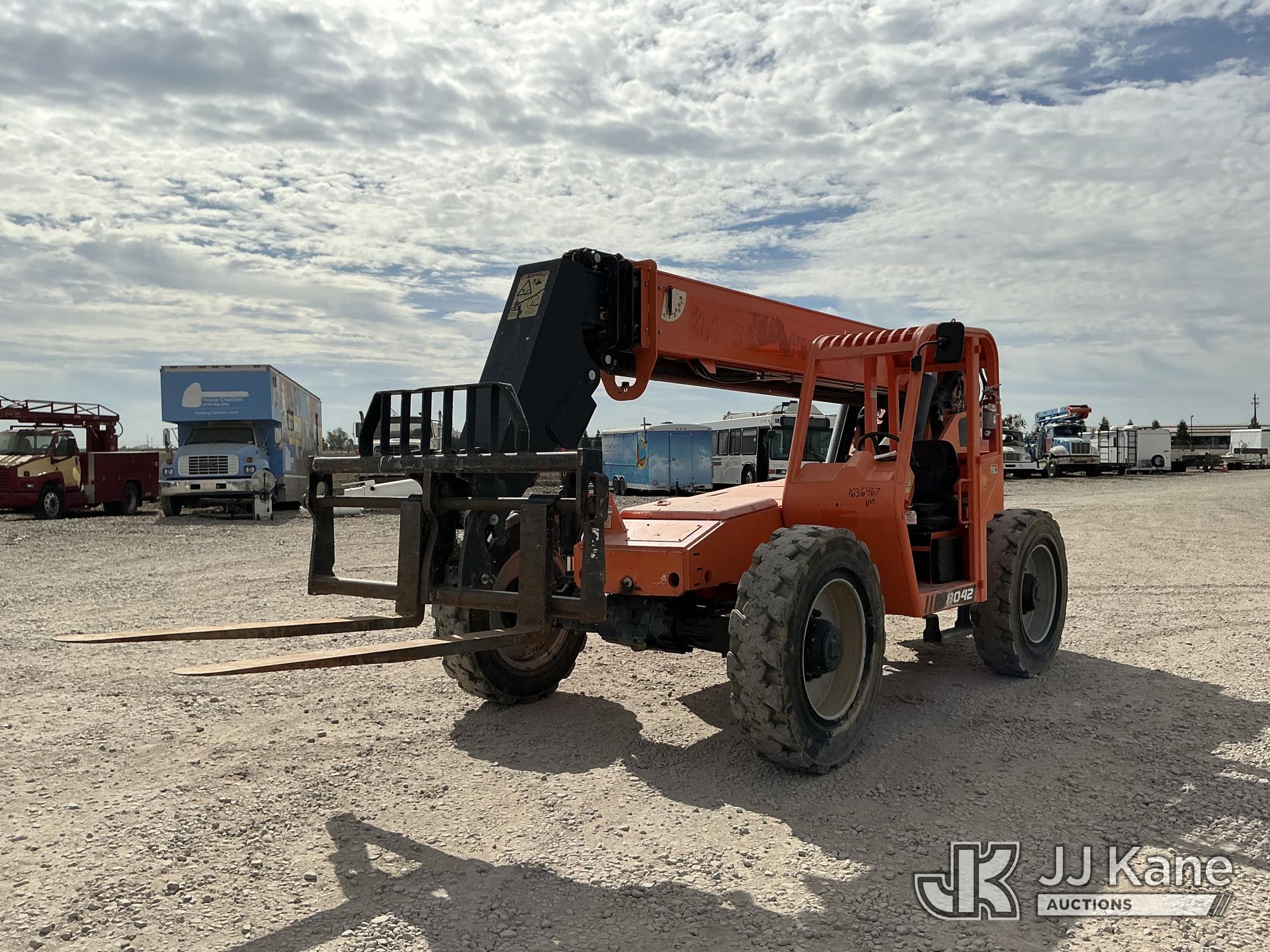 2018 JLG 8042 Rough Terrain Hydraulic Telescopic Forklift