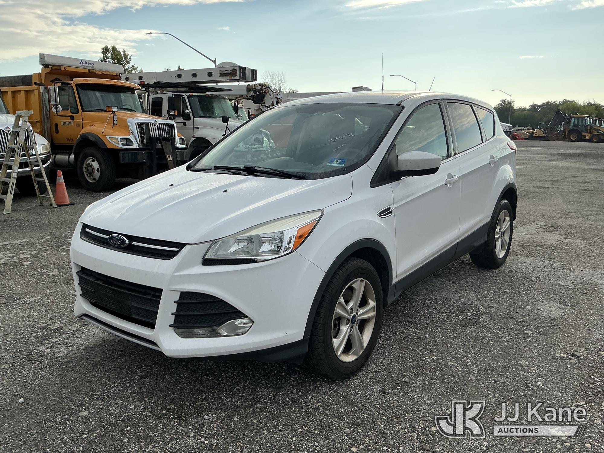 2016 Ford ESCAPE 4X4