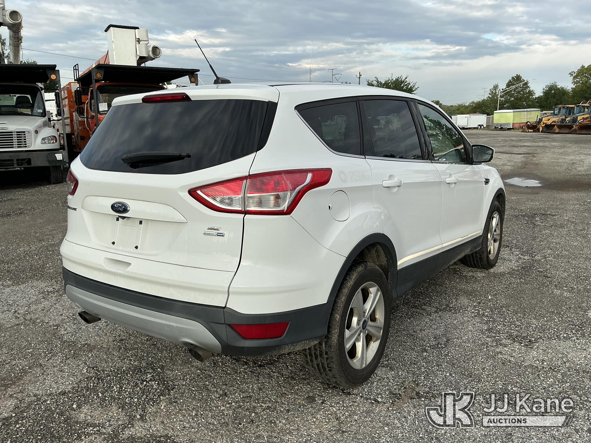 2016 Ford ESCAPE 4X4