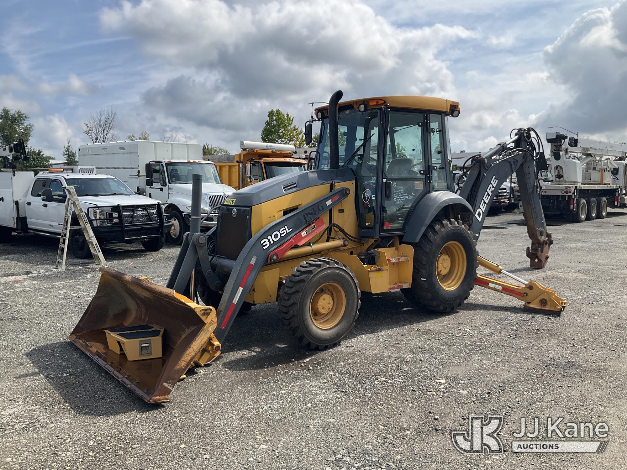 Photo of 2016 John Deere 310SL 4x4