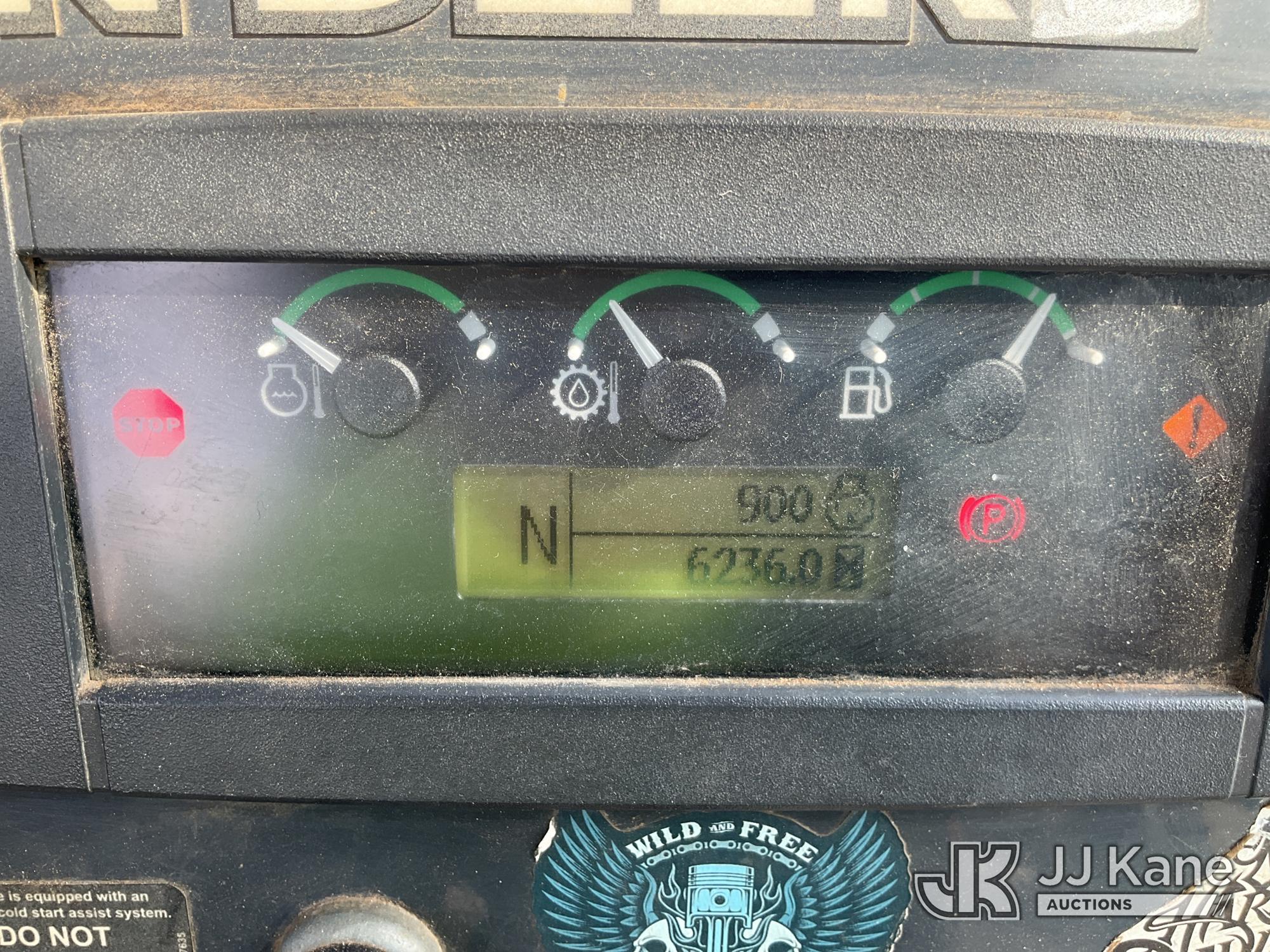 2016 John Deere 310SL 4X4