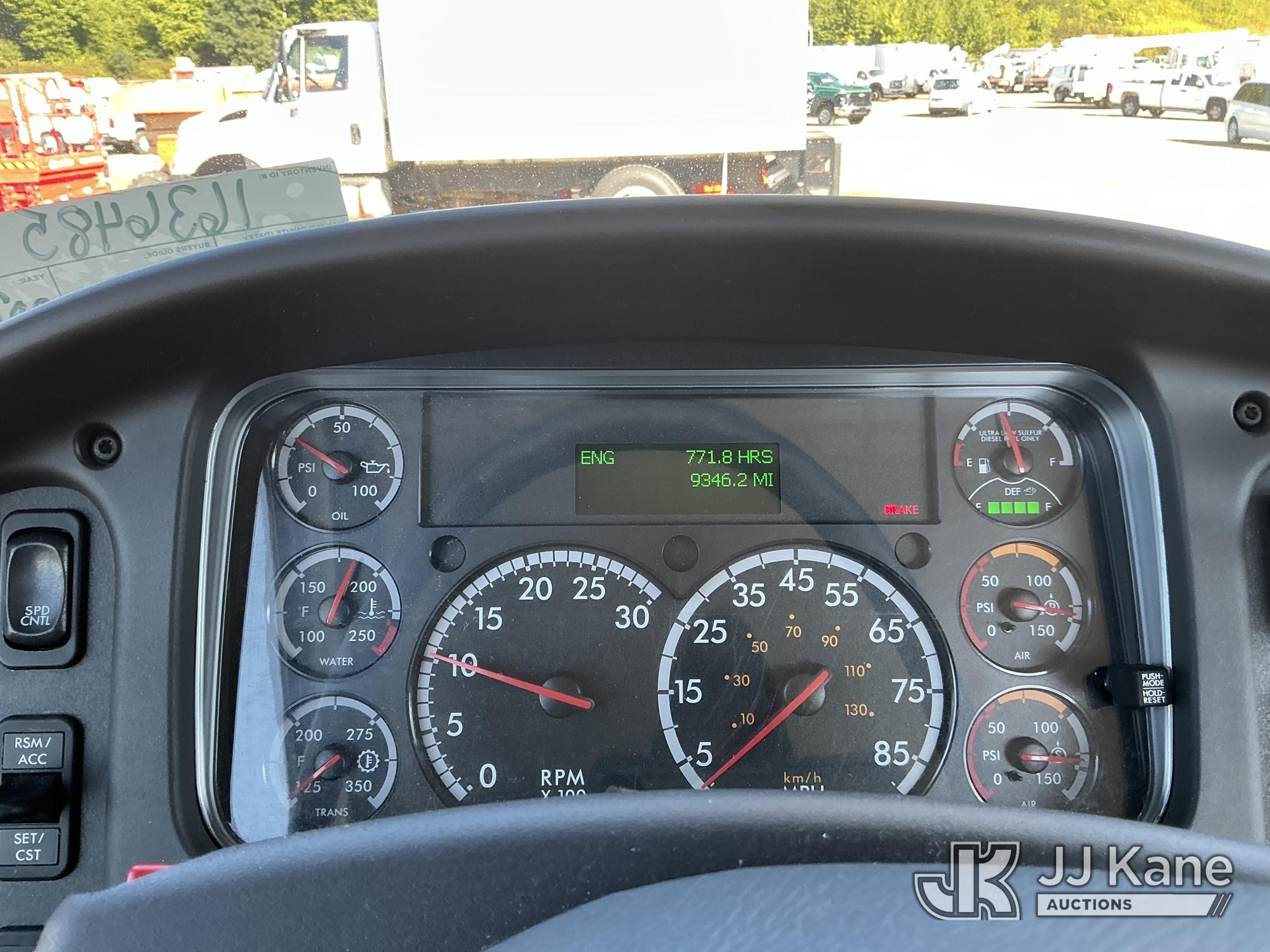 2020 Freightliner M2