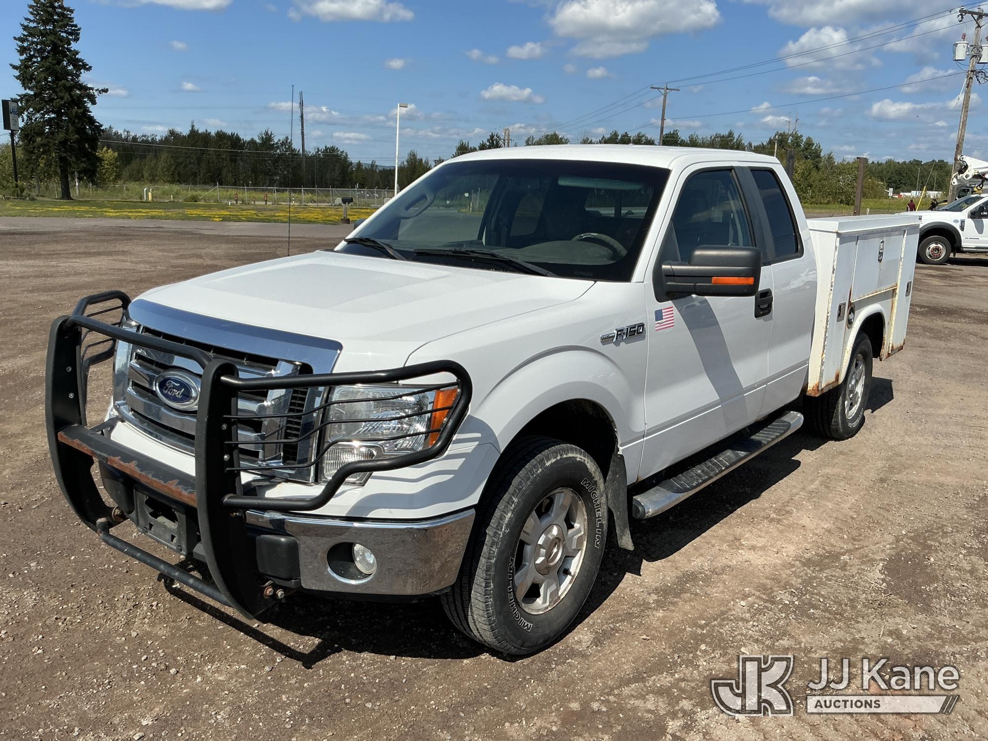 2010 Ford F-150 Extended-Cab Service Truck
