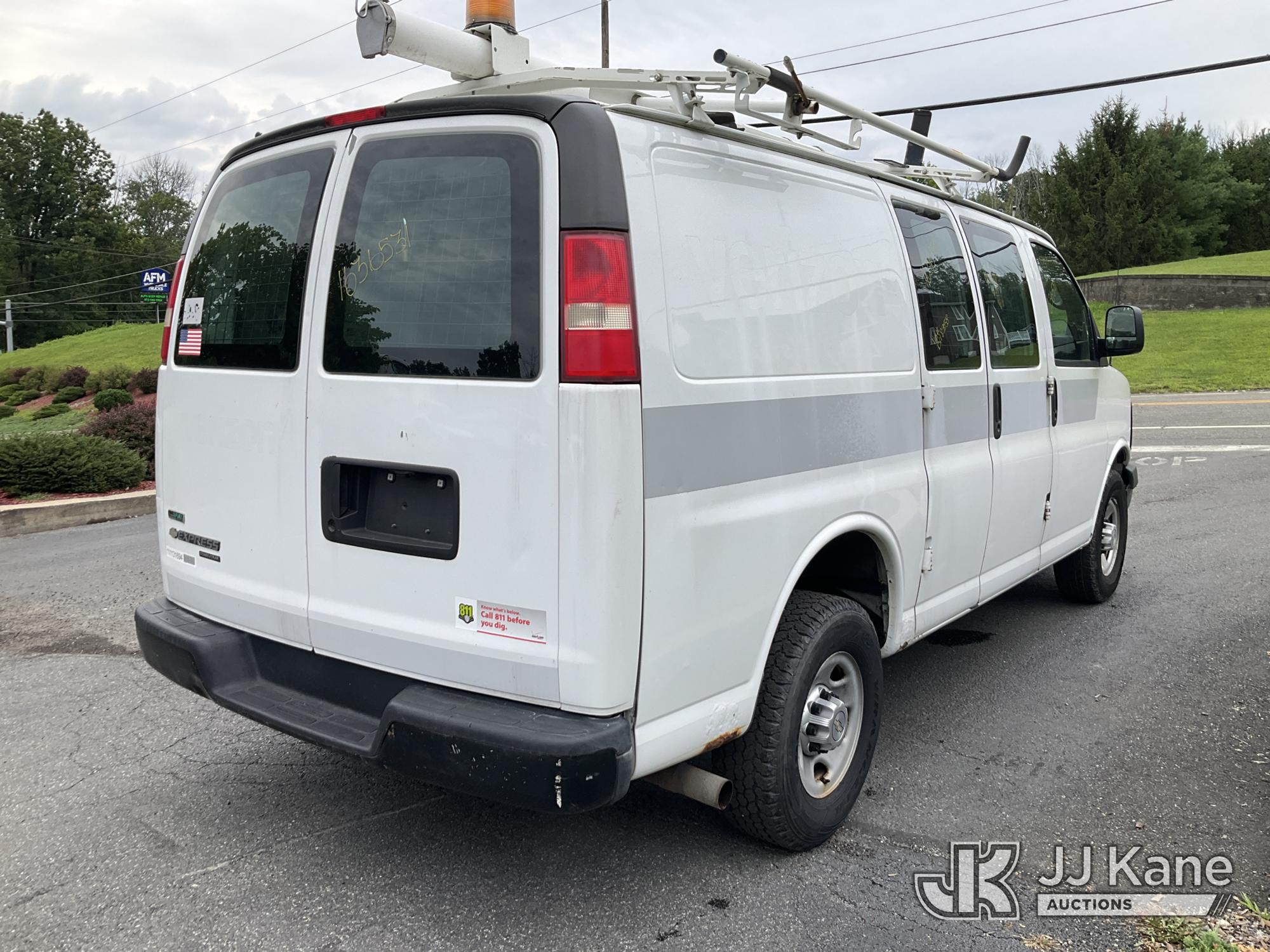 2011 Chevrolet EXPRESS G2500