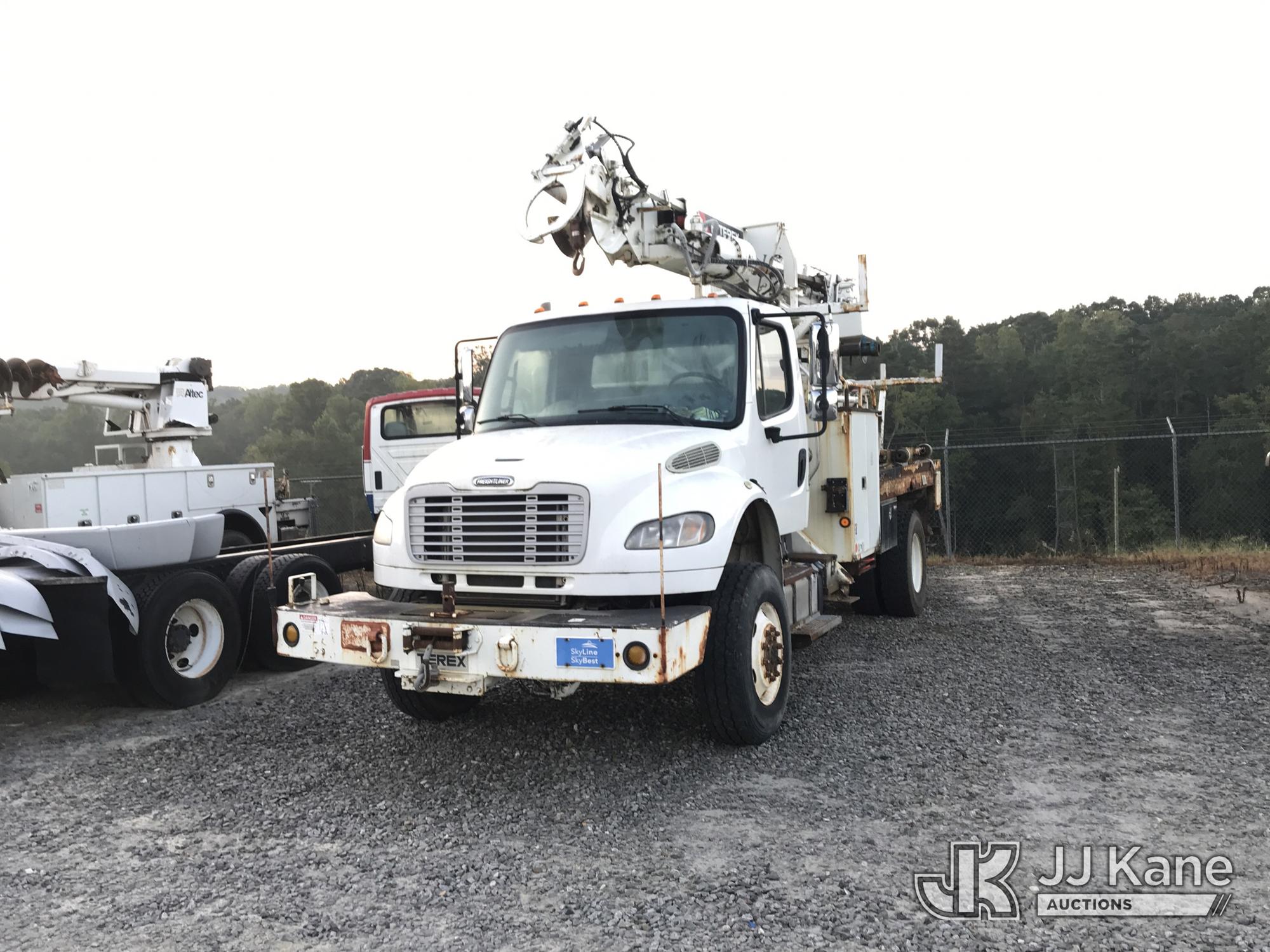 2013 Freightliner M2 106