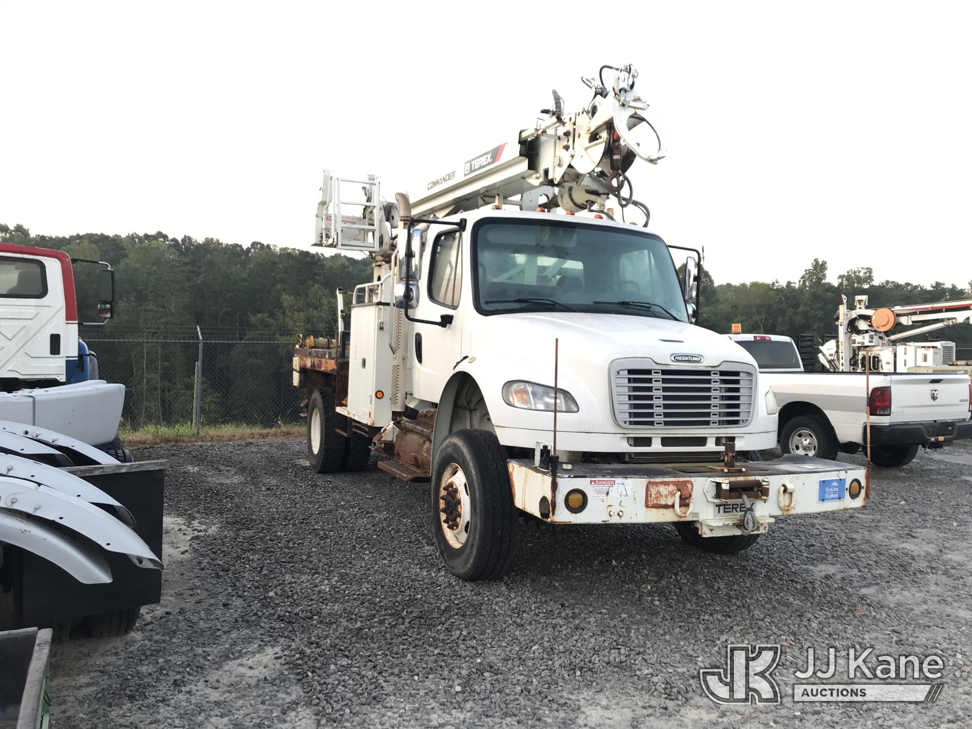 2013 Freightliner M2 106