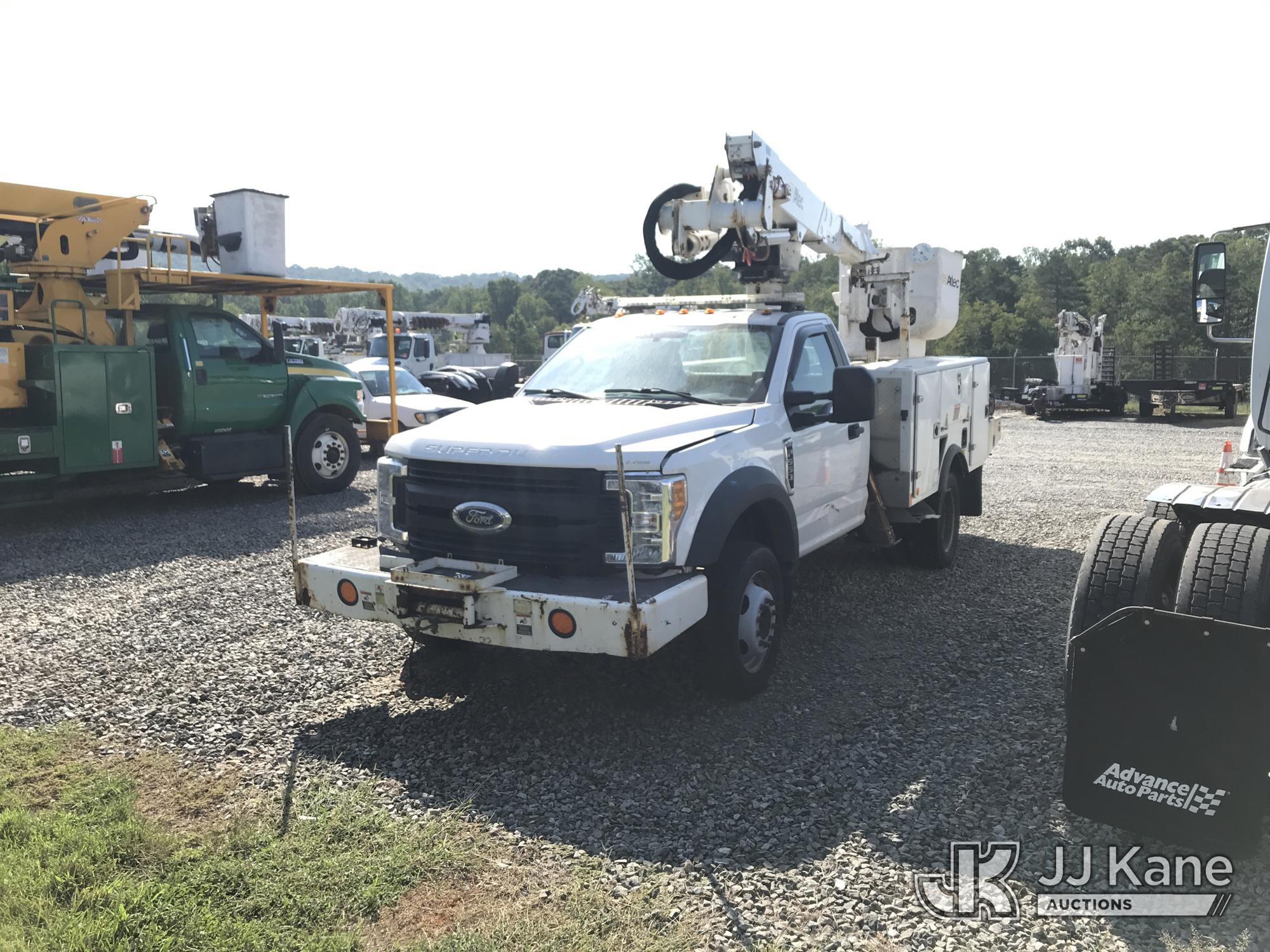 Photo of 2017 Ford F-550