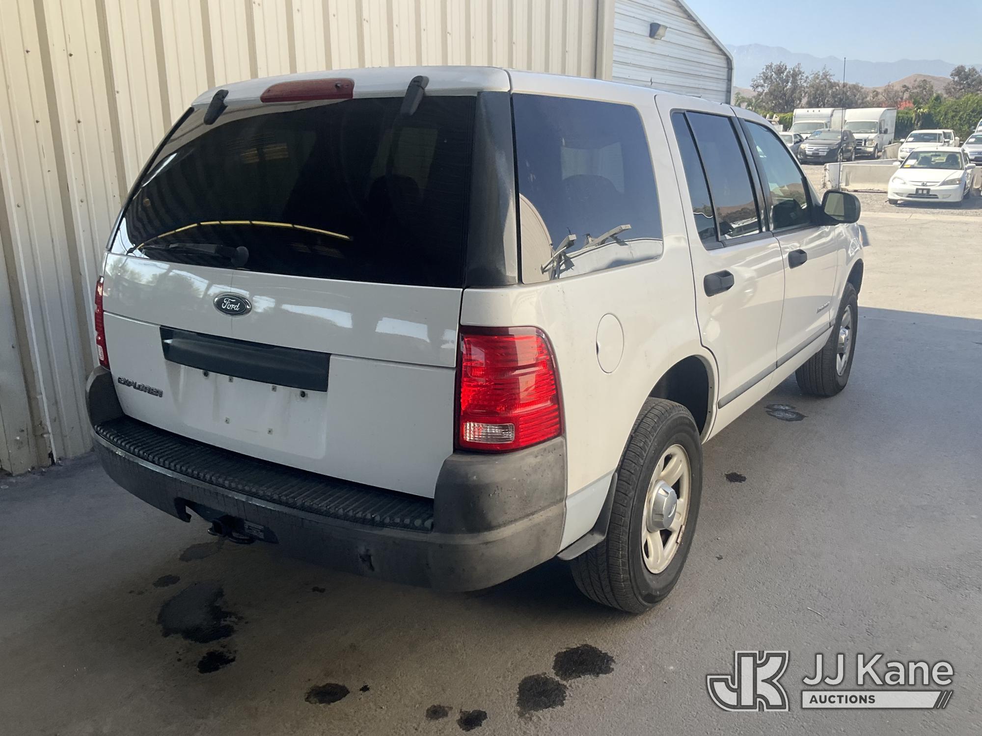 2004 Ford Explorer