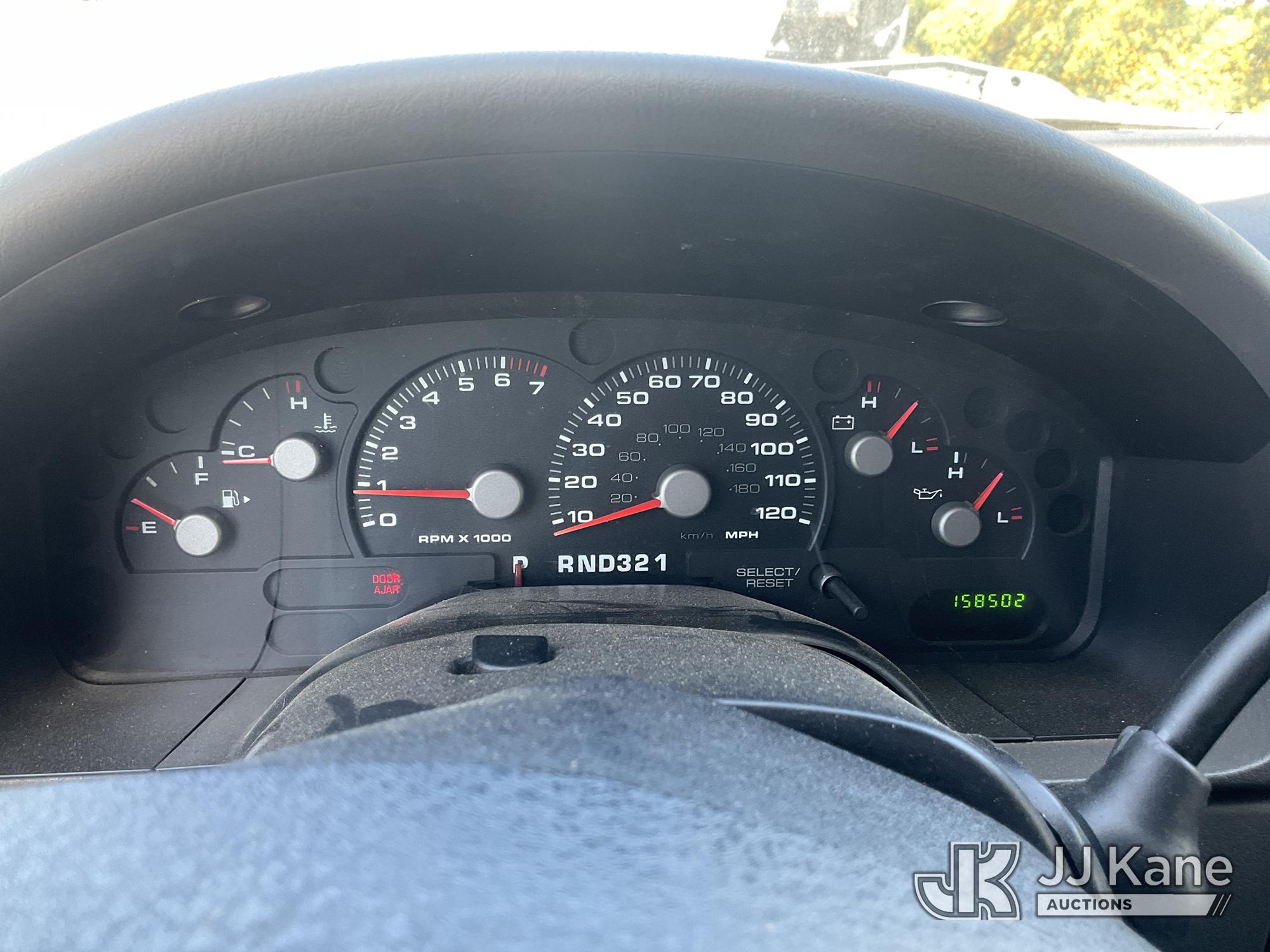 2004 Ford Explorer