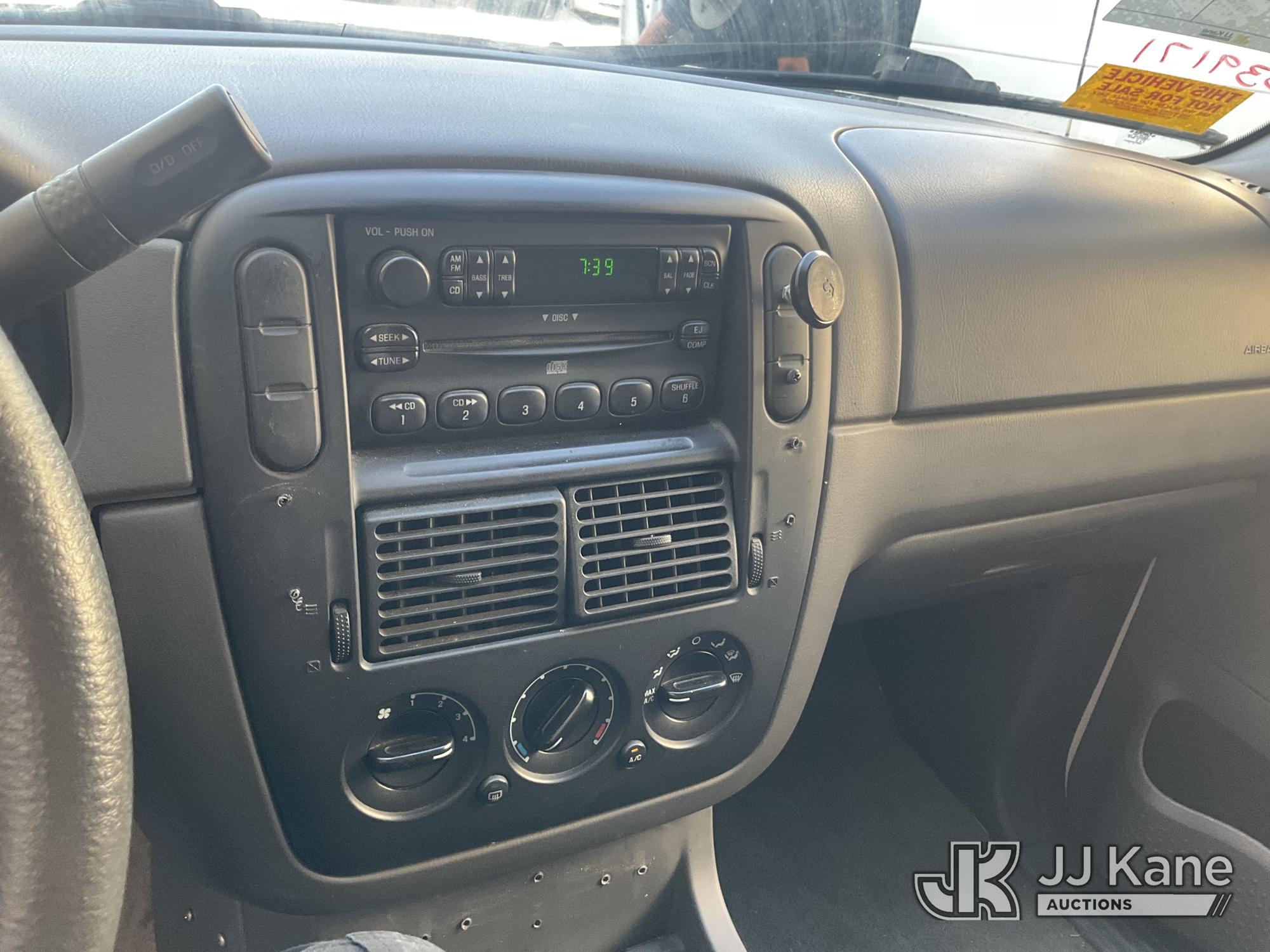 2004 Ford Explorer