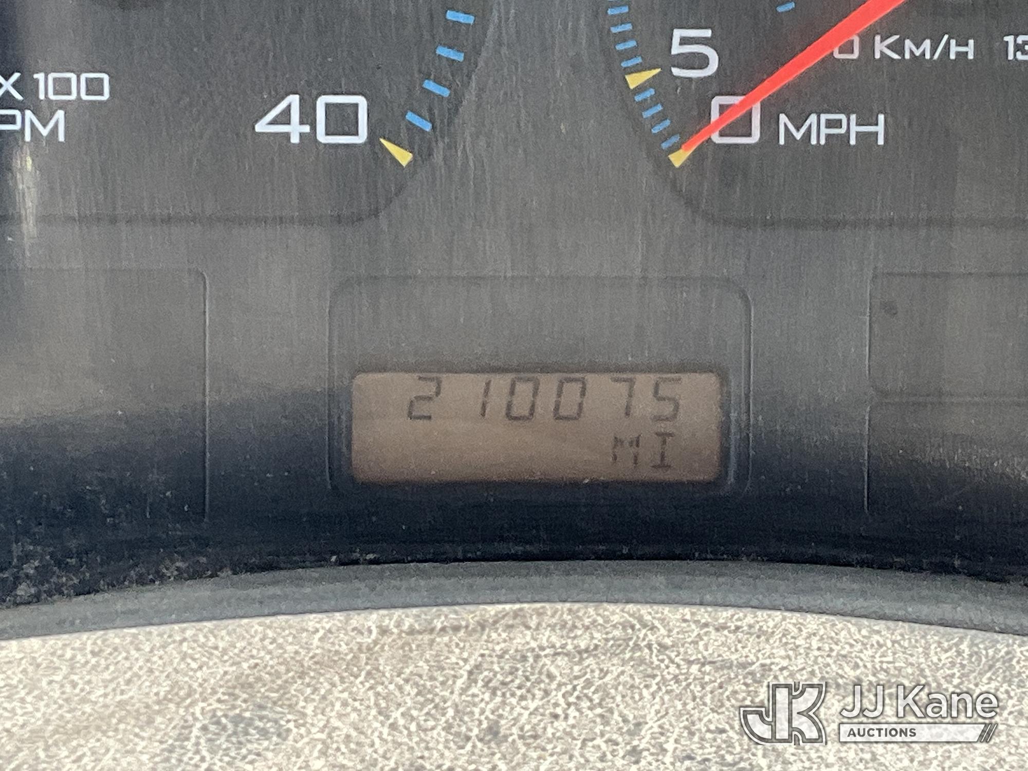 2004 International 7600
