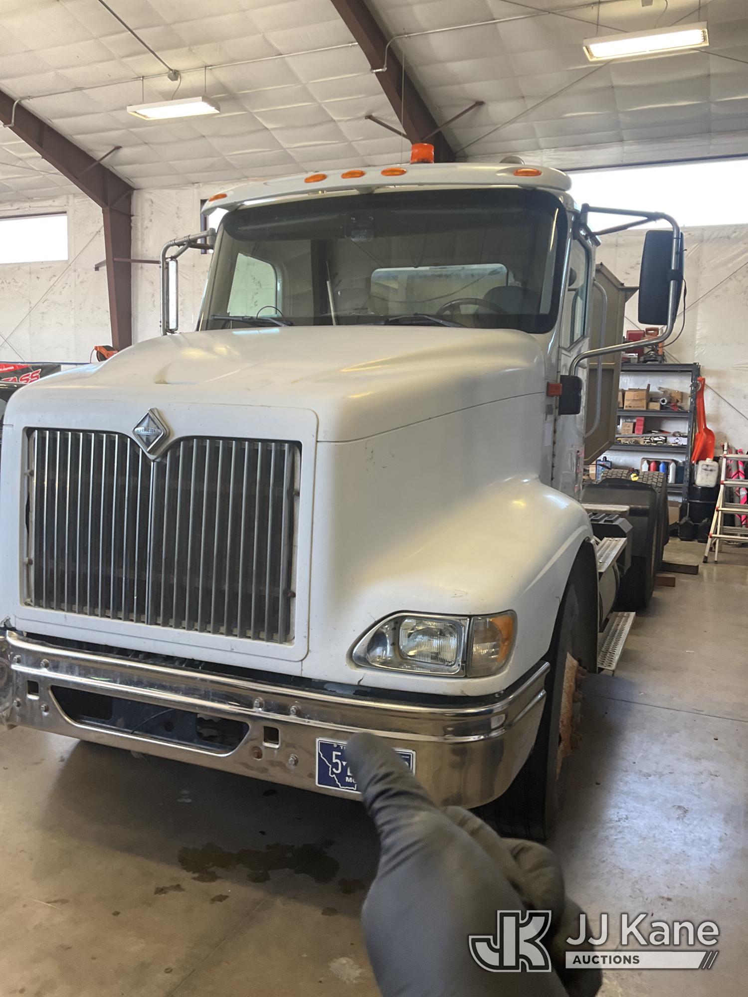 2005 International 9200I