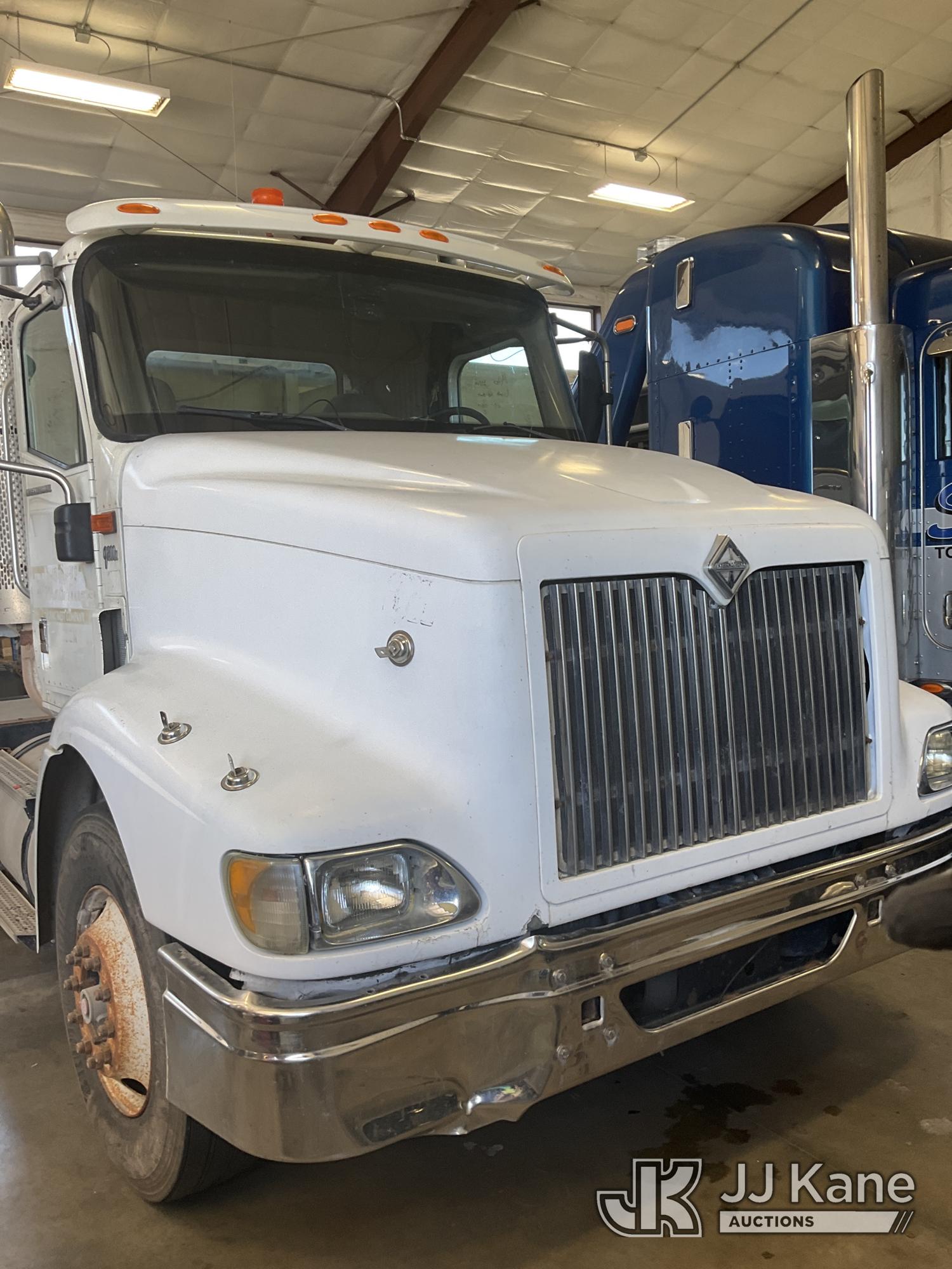 2005 International 9200I