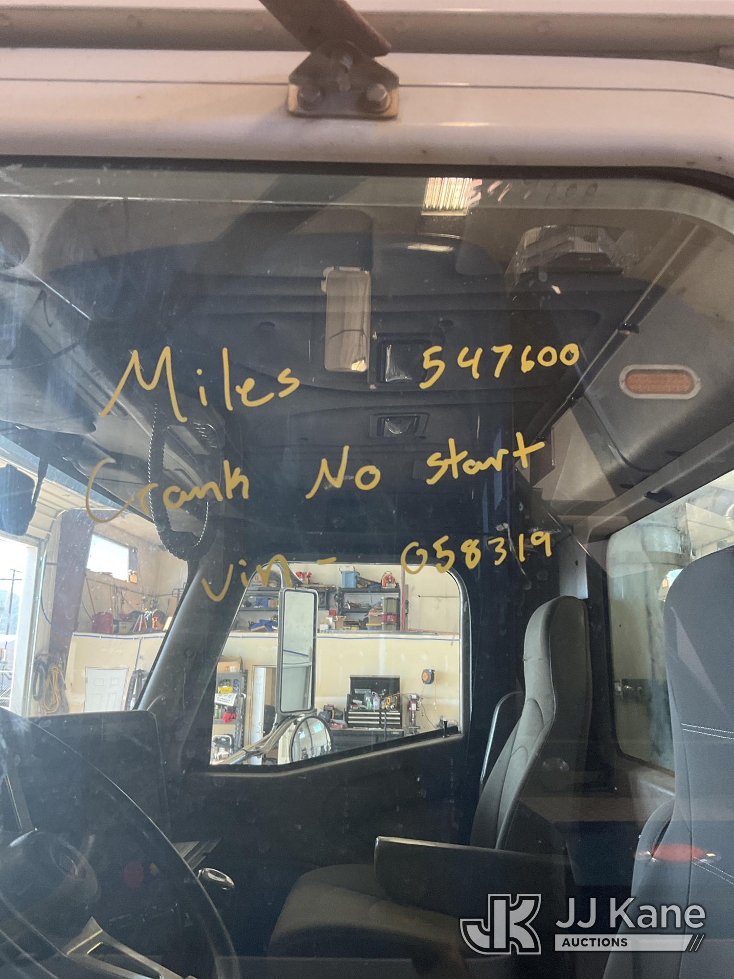2005 International 9200I