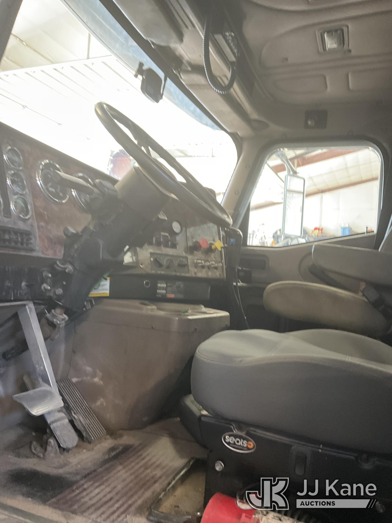 2005 International 9200I