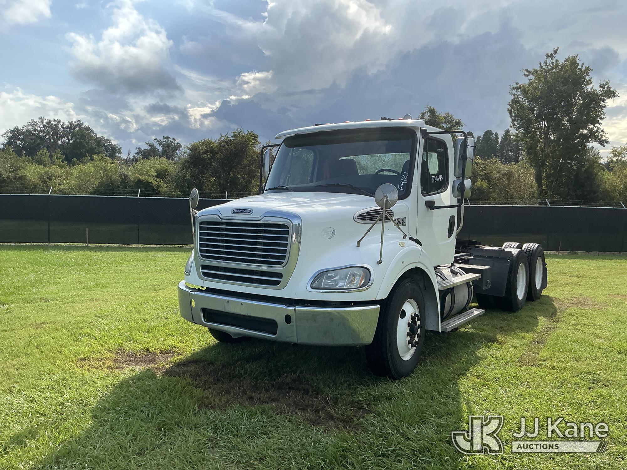 2016 Freightliner M2 112