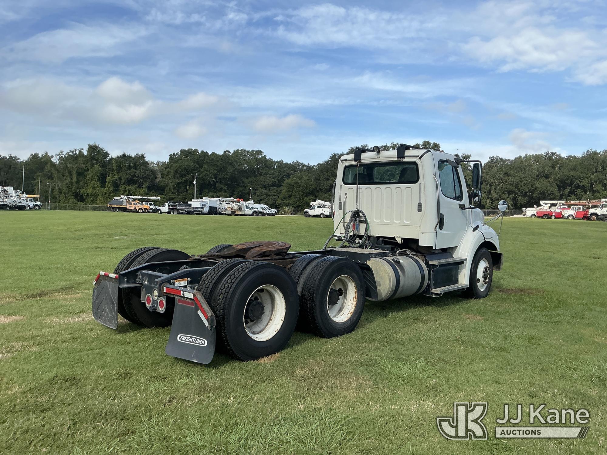 2016 Freightliner M2 112