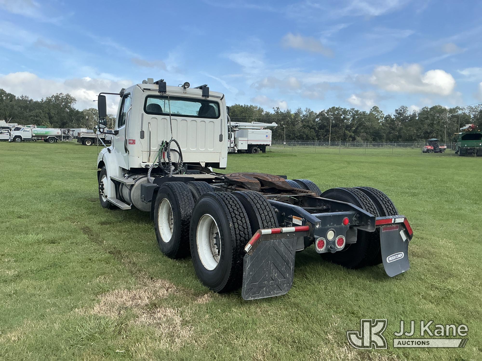 2016 Freightliner M2 112
