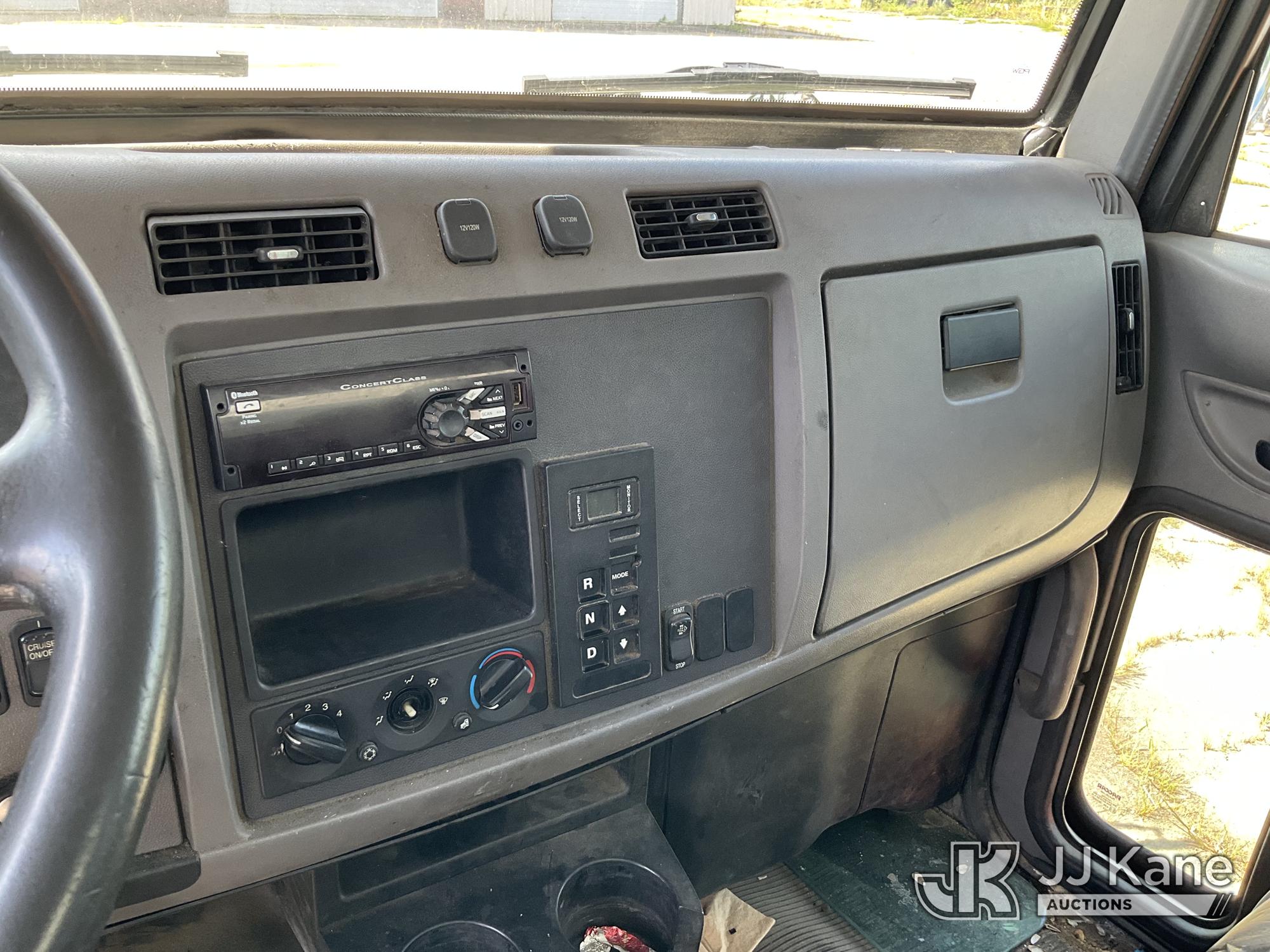 2017 Peterbilt 337