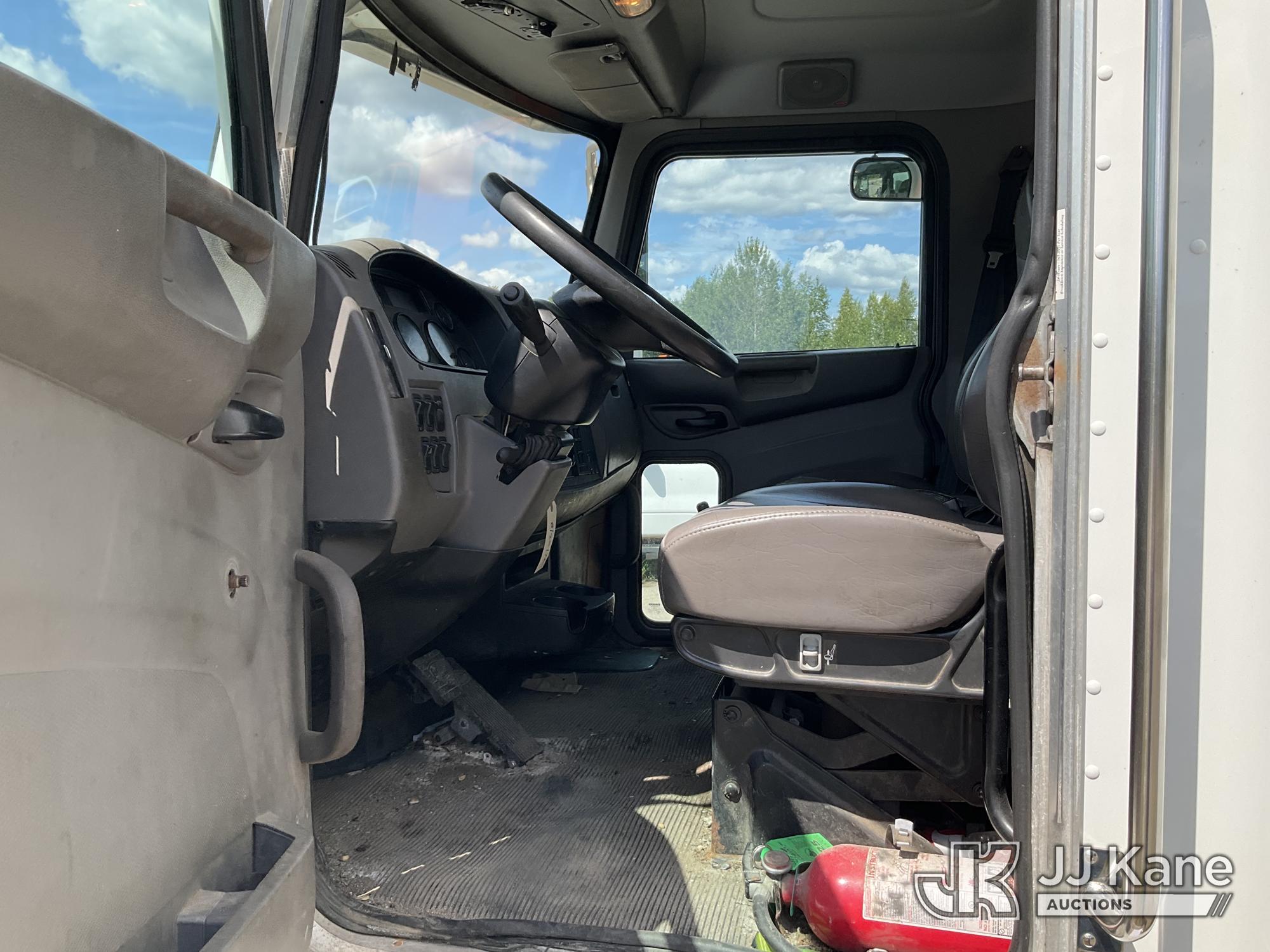 2017 Peterbilt 337