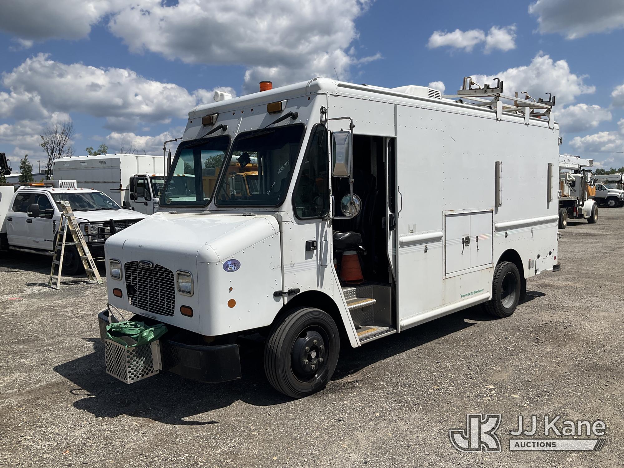2015 Freightliner MT45 Chassis