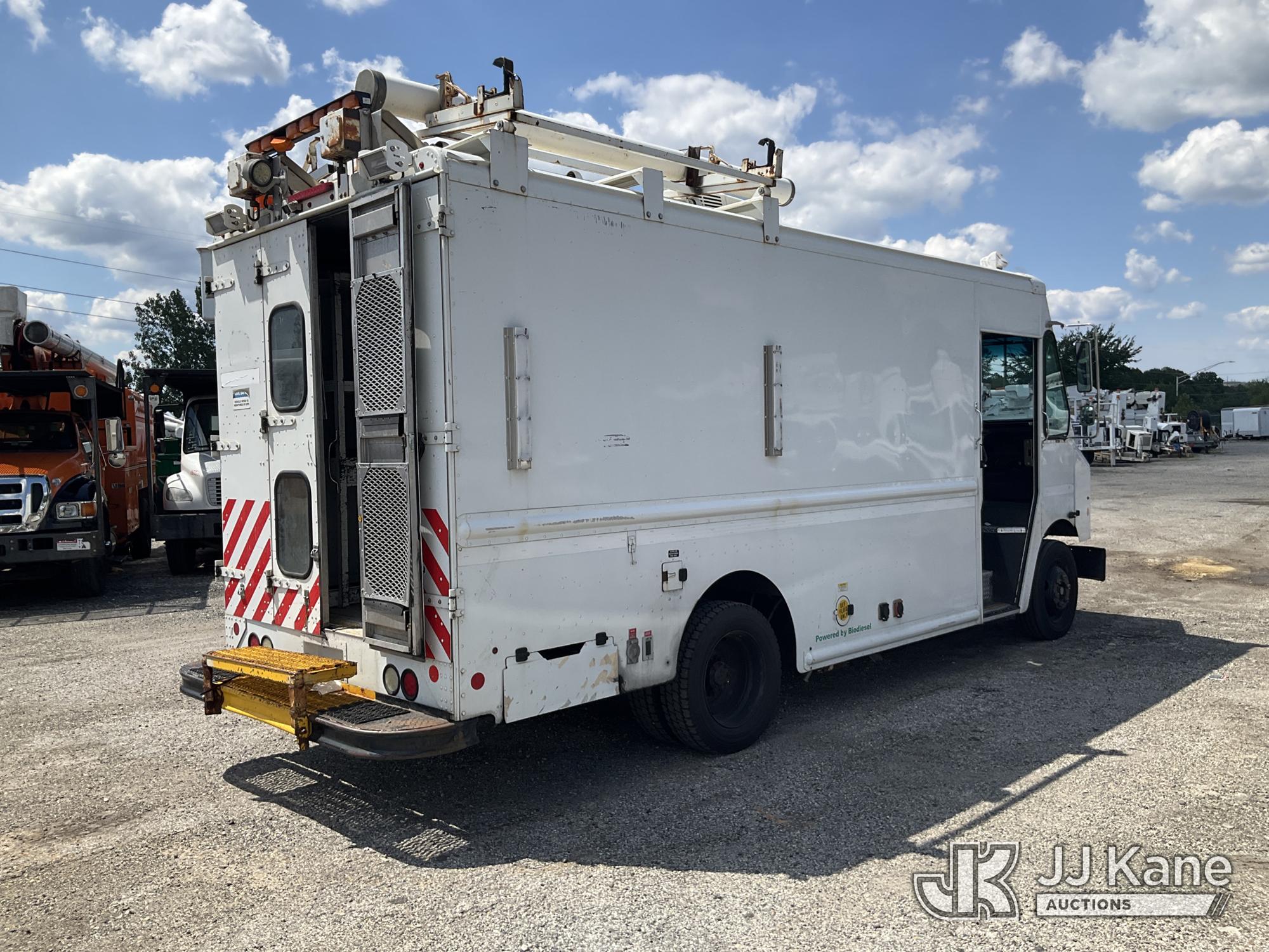 2015 Freightliner MT45 Chassis
