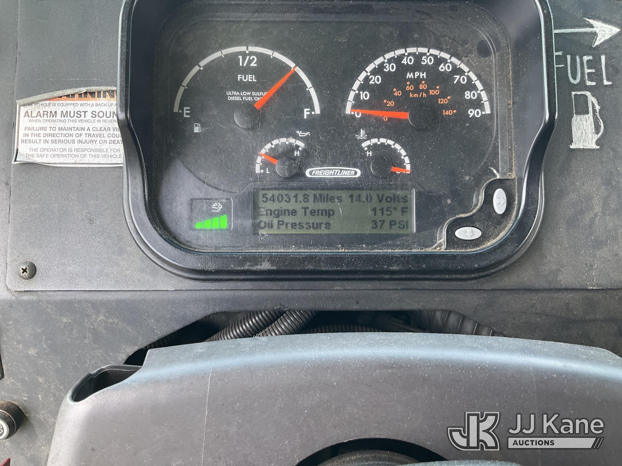 2015 Freightliner MT45 Chassis