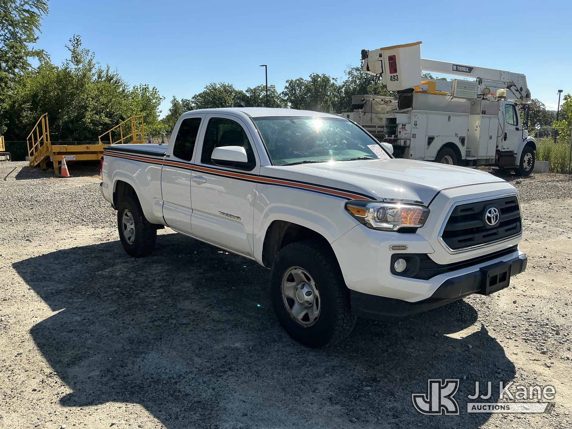 2016 Toyota TACOMA 4X4