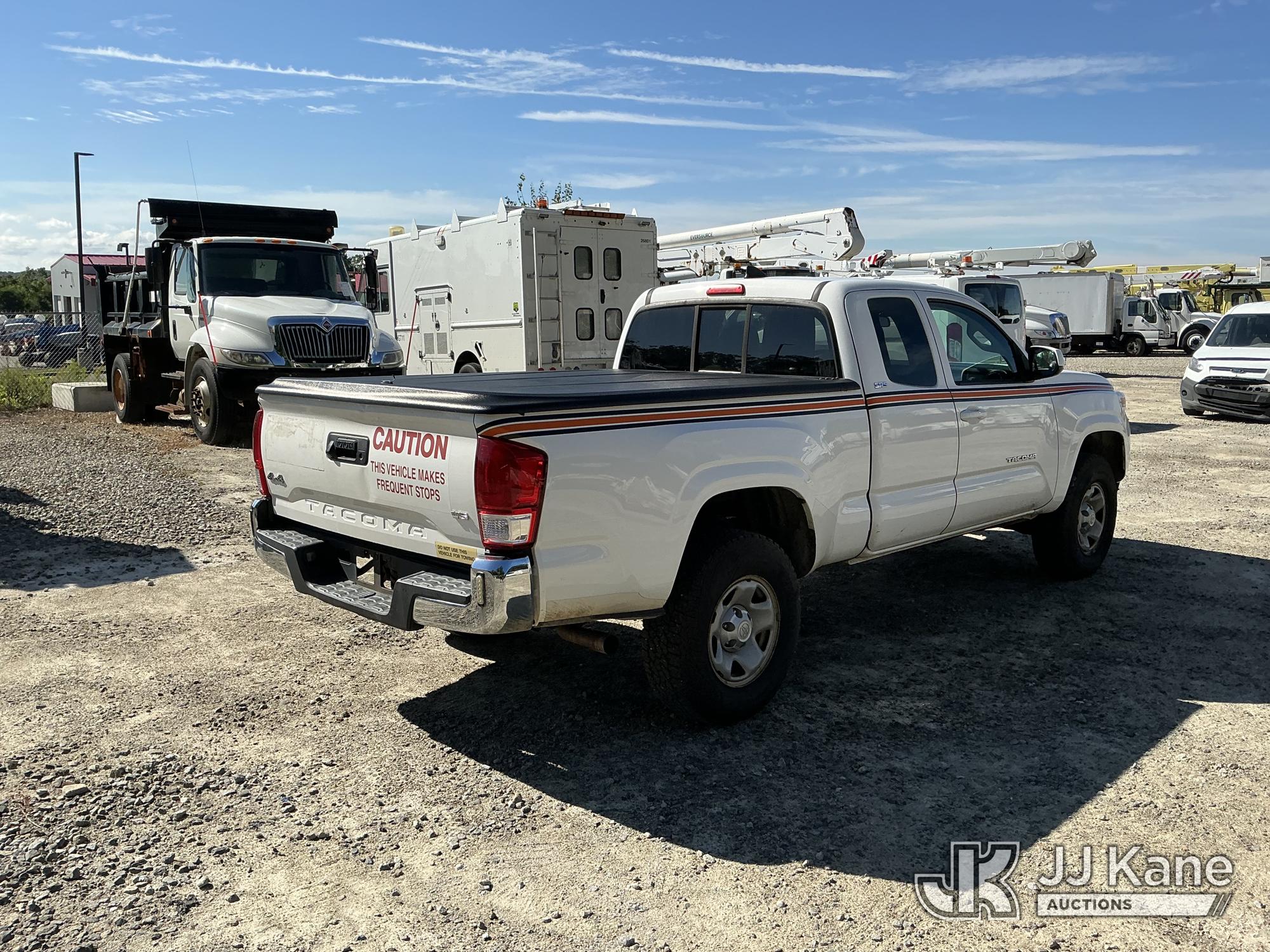2016 Toyota TACOMA 4X4