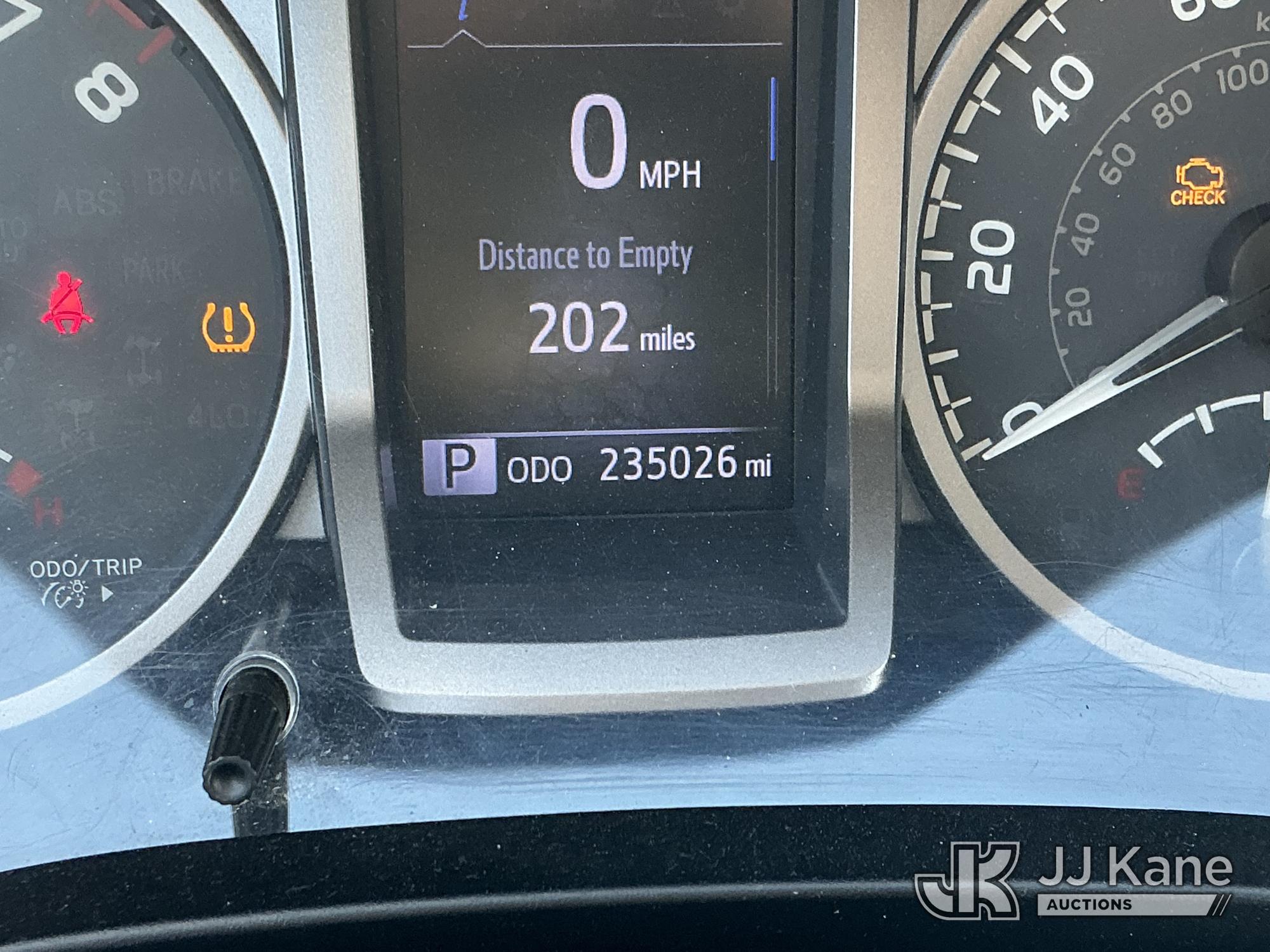 2016 Toyota TACOMA 4X4