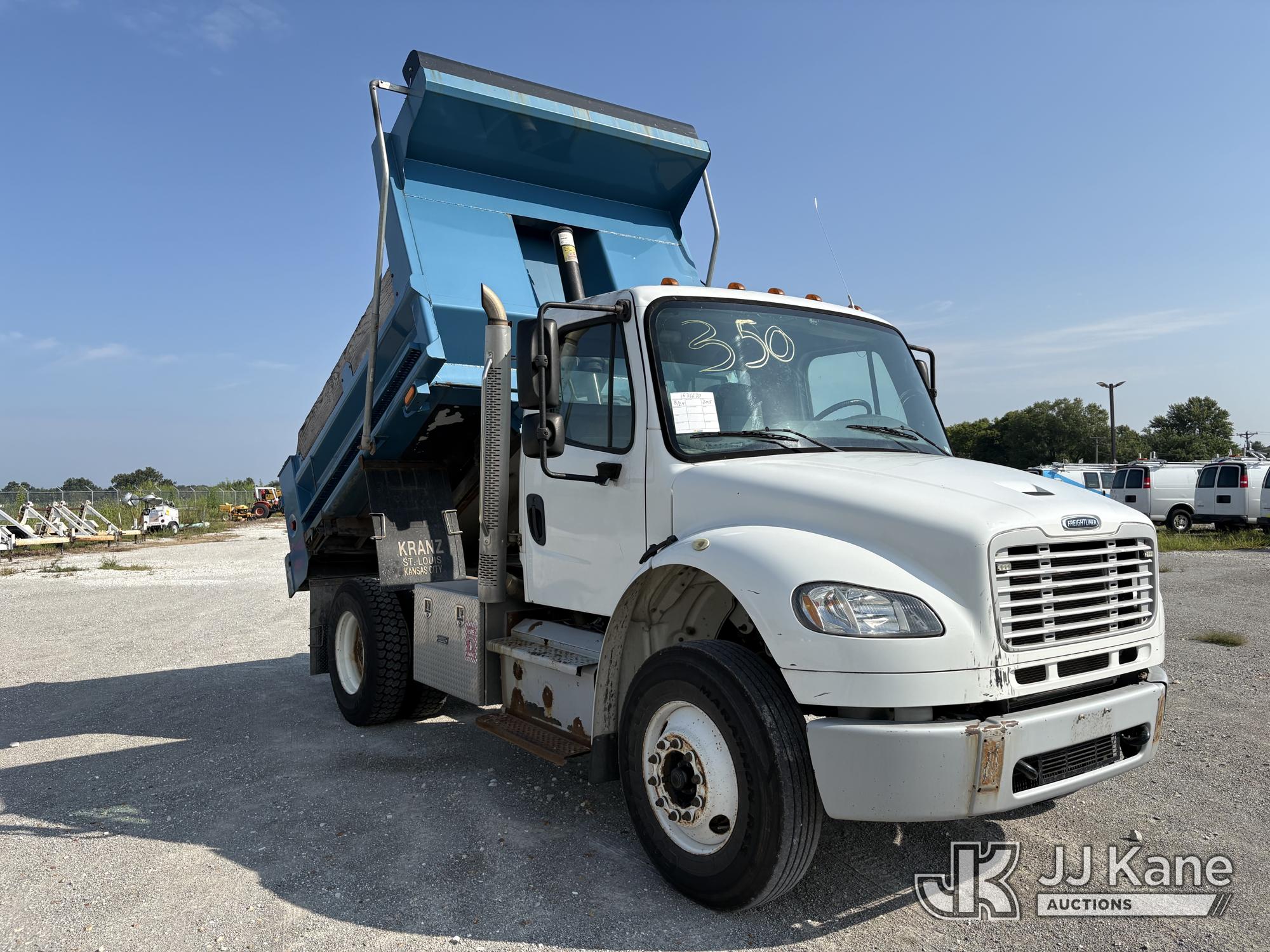 2015 Freightliner M2 106